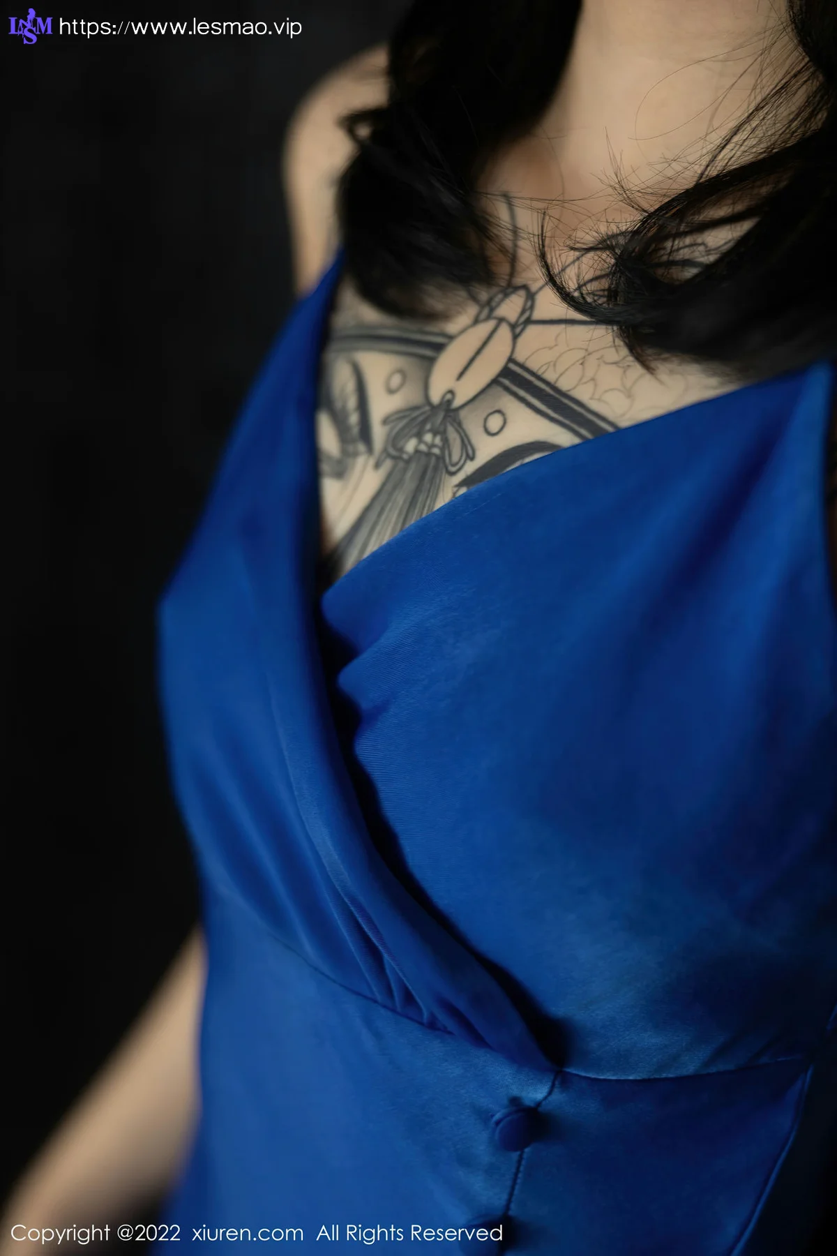 XiuRen 秀人 No.5165 奶瓶. 蓝色吊带裙性感写真11 - 3
