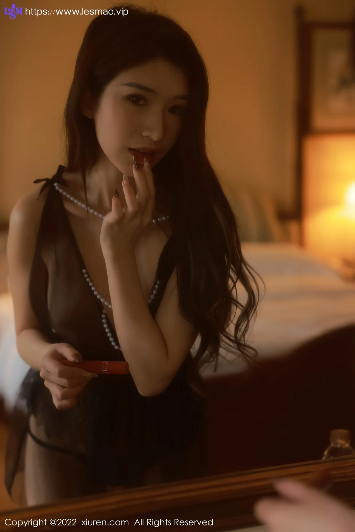 XiuRen 秀人 No.5185 黑色轻透薄纱 hebe韩心雨 澳门旅拍 - 1