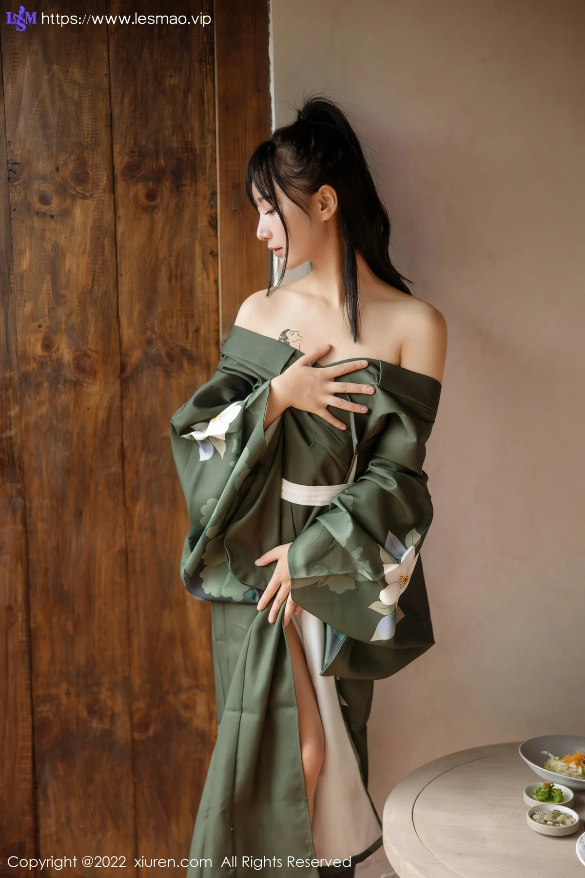 XiuRen 秀人 No.5256 暗灰绿色和服 小果冻儿 大理旅拍11 - 9