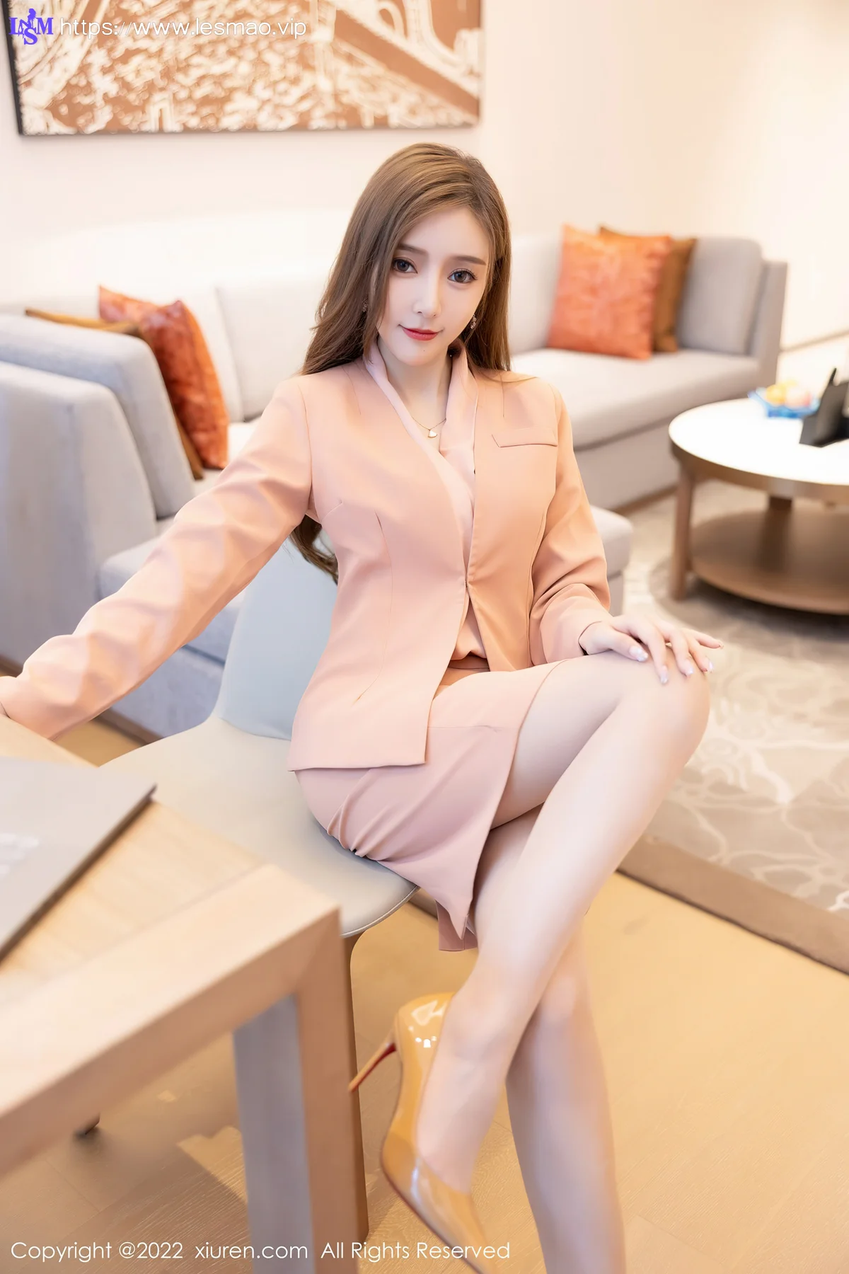 XiuRen 秀人 No.5257 性感御姐 王馨瑶yanni 性感写真1 - 5