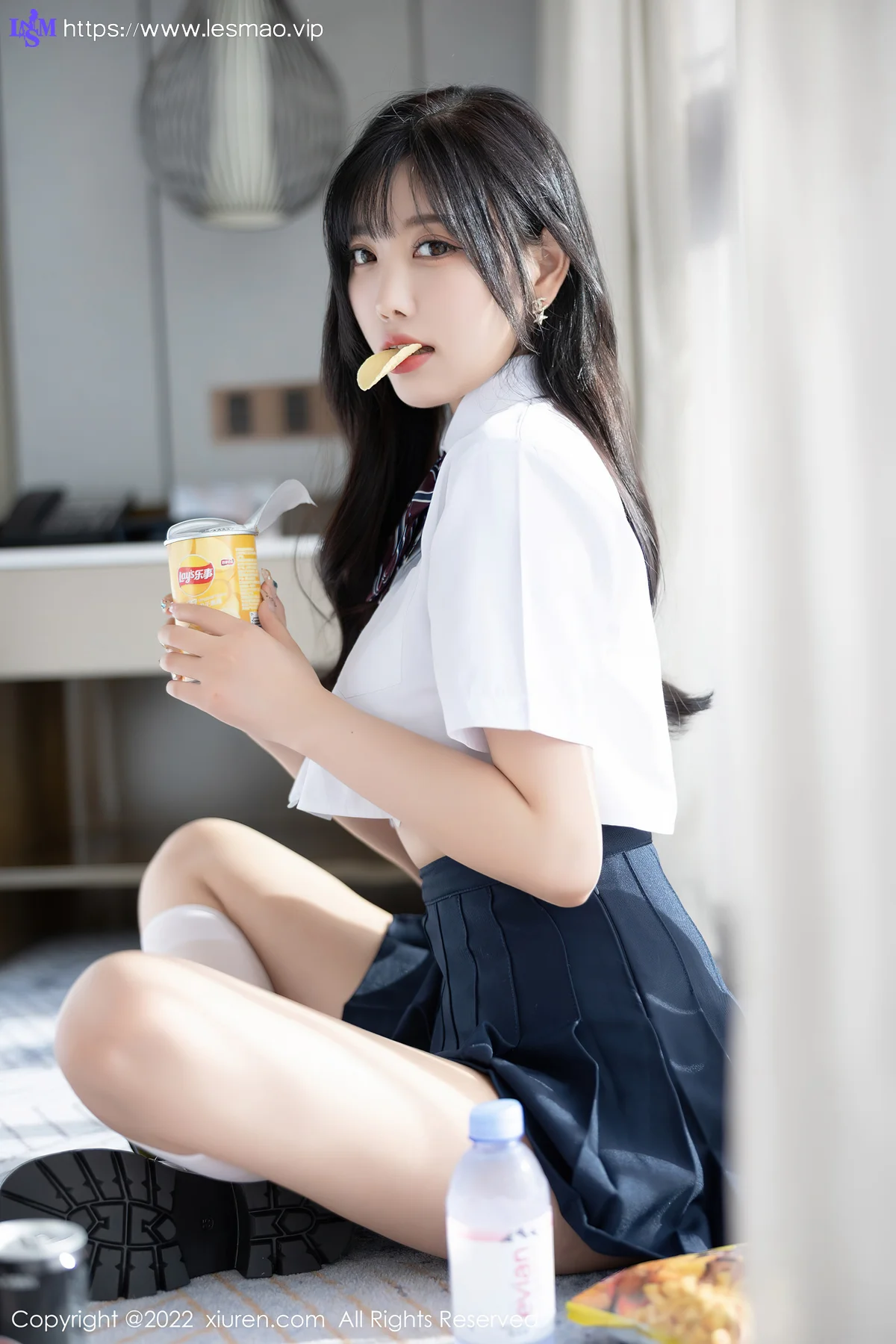 XiuRen 秀人 No.5338 清爽学妹制服 杨晨晨Yome 私房写真1 - 4
