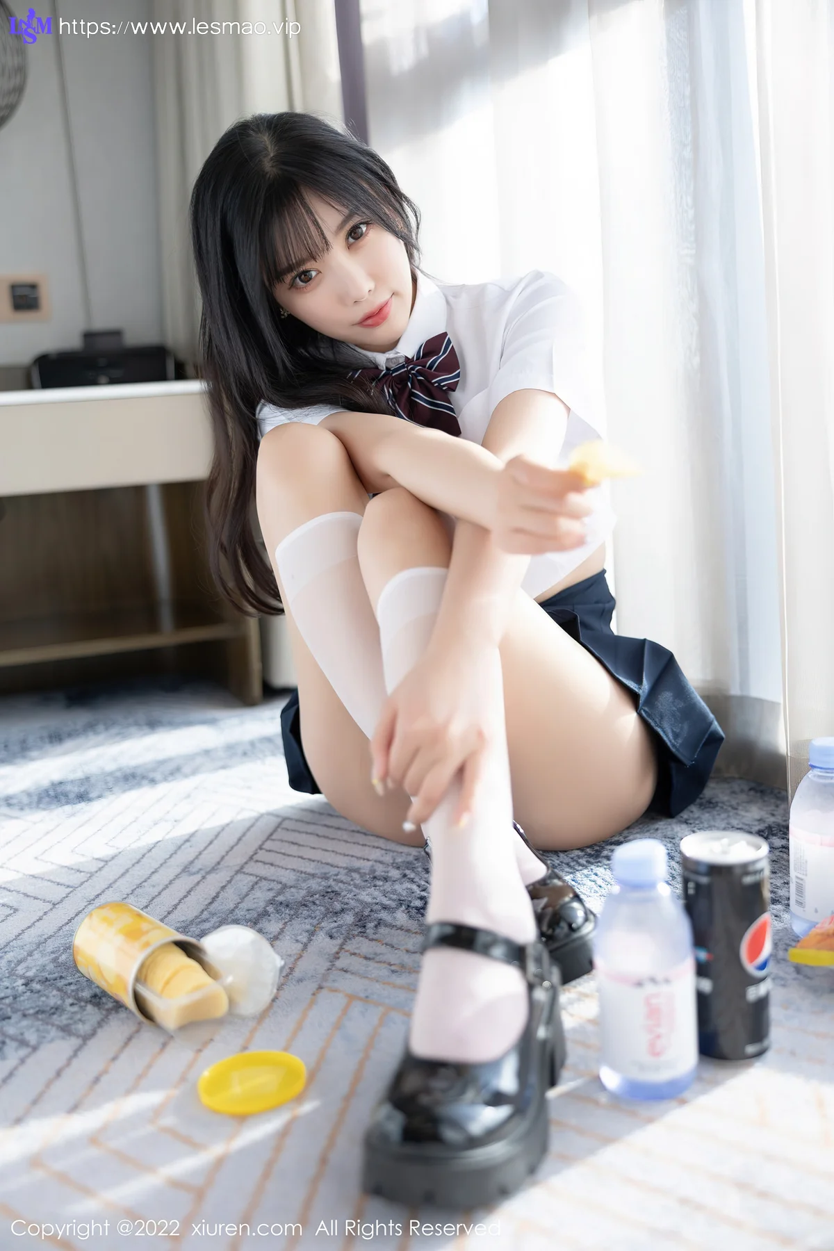 XiuRen 秀人 No.5338 清爽学妹制服 杨晨晨Yome 私房写真1 - 4