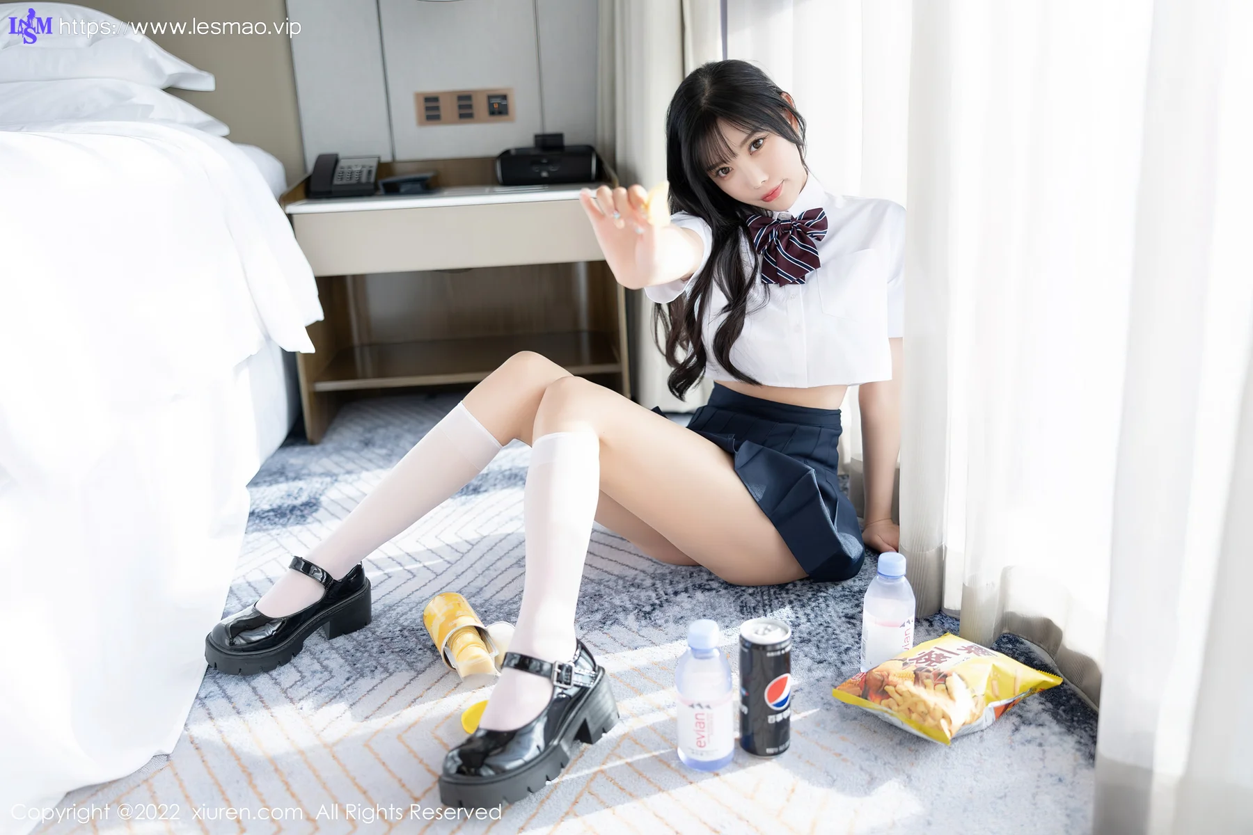 XiuRen 秀人 No.5338 清爽学妹制服 杨晨晨Yome 私房写真1 - 6