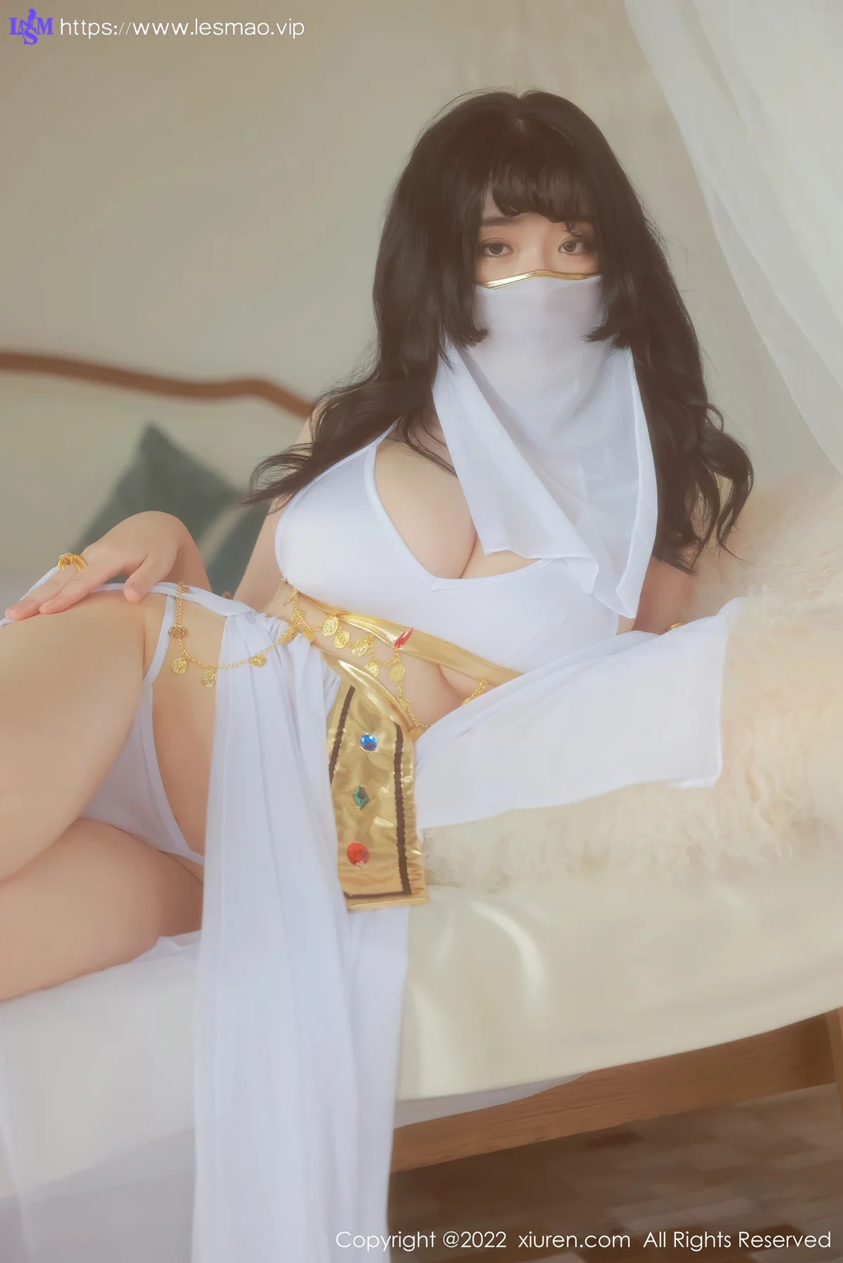 XiuRen 秀人 No.5341 童颜巨乳 奶酥36E 新人性感写真 - 4