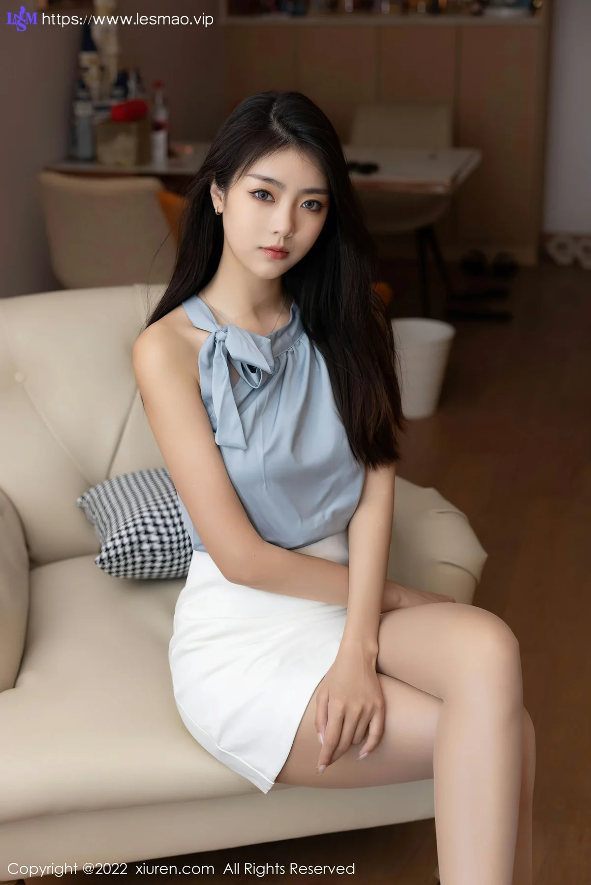 XiuRen 秀人 No.5459 飘逸长发 可樂Vicky 性感写真2 - 5