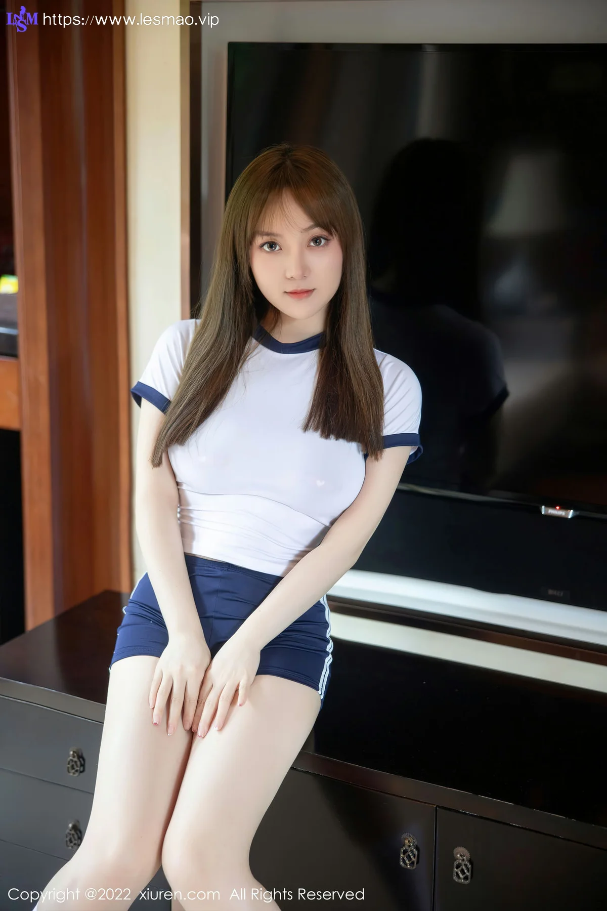 XiuRen 秀人 No.5465 少女白丝 豆瓣酱 性感写真1 - 1