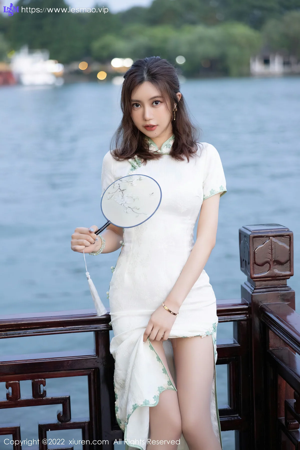 XiuRen 秀人 No.5468 白色旗袍 绮里嘉ula 海南心愿旅拍1 - 1