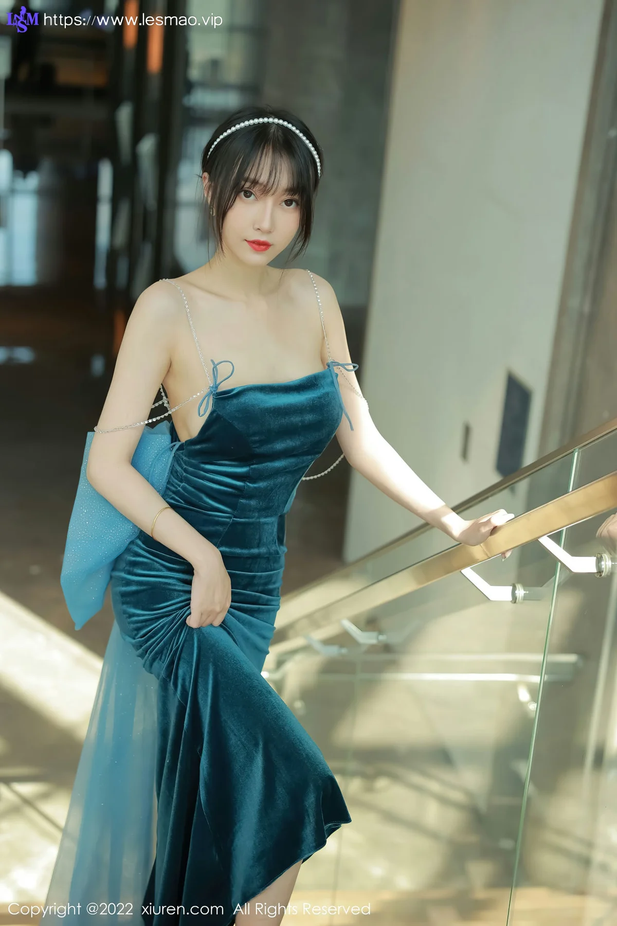 XiuRen 秀人 No.5493 吊带长礼裙 玥儿玥er 香格里拉旅拍33 - 7