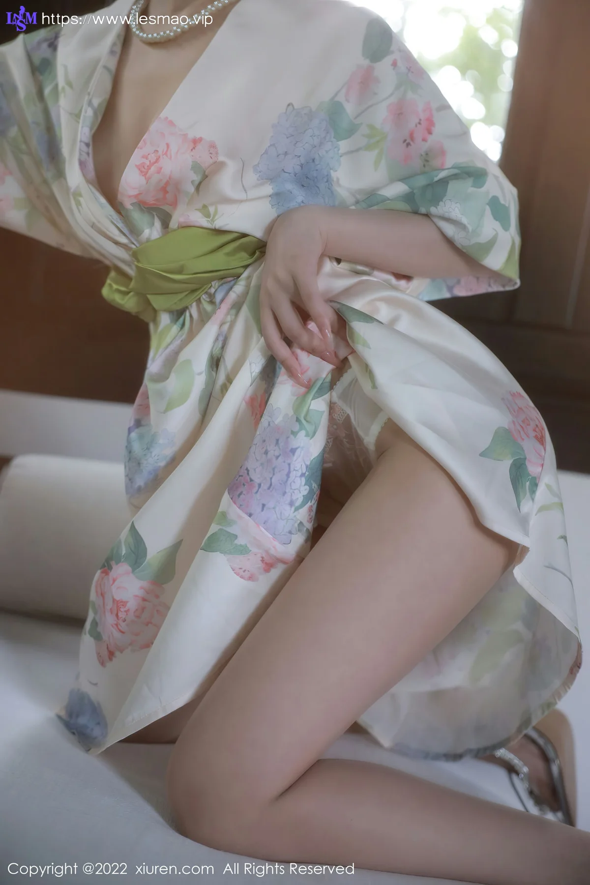 XiuRen 秀人 No.5514 谢晚晚 花纹长裙性感写真2 - 1
