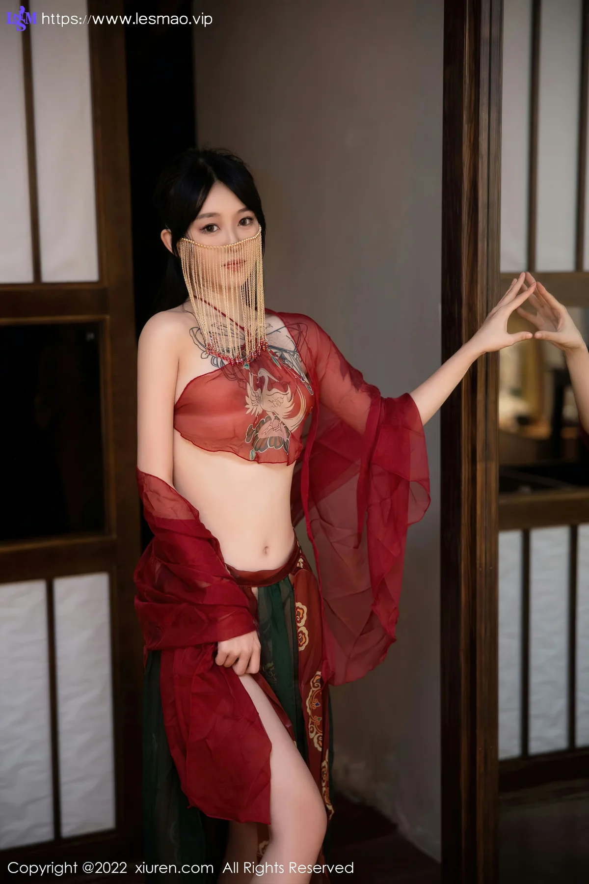 XiuRen 秀人 No.5527 红色古装服饰 奶瓶. 大理旅拍 - 7