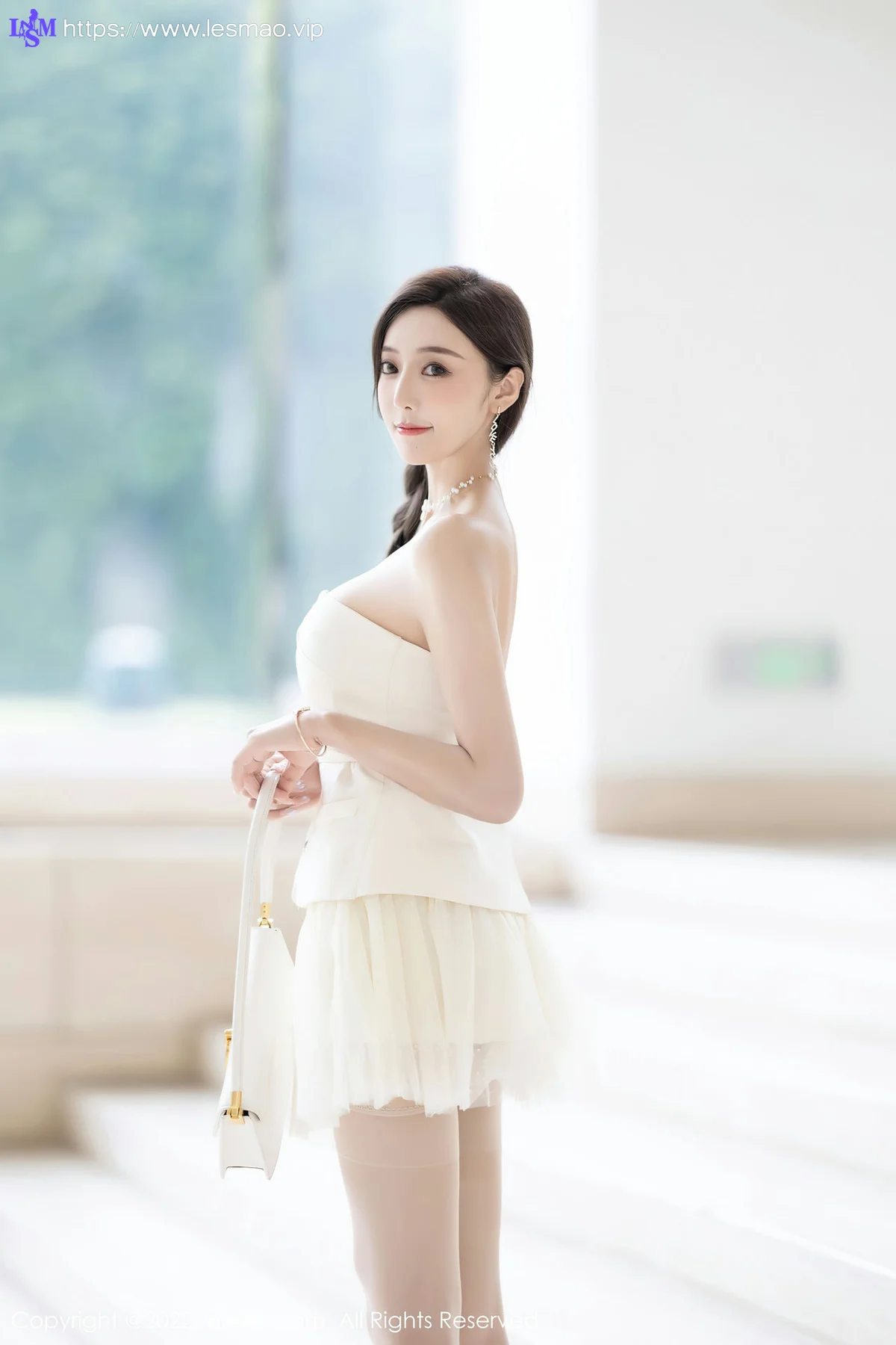 XiuRen 秀人 No.5539 珍珠色睡裙 王馨瑶yanni 性感写真1 - 2