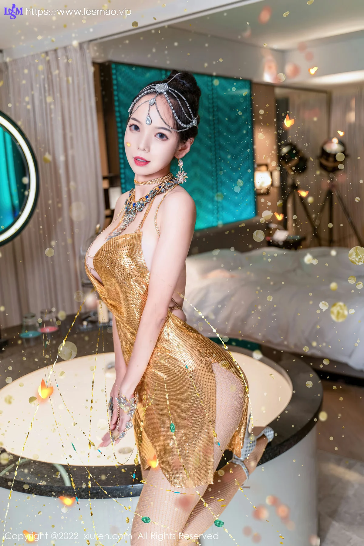 XiuRen 秀人 No.5559 会跳舞的小姐姐 大美妞儿 性感写真3 - 2
