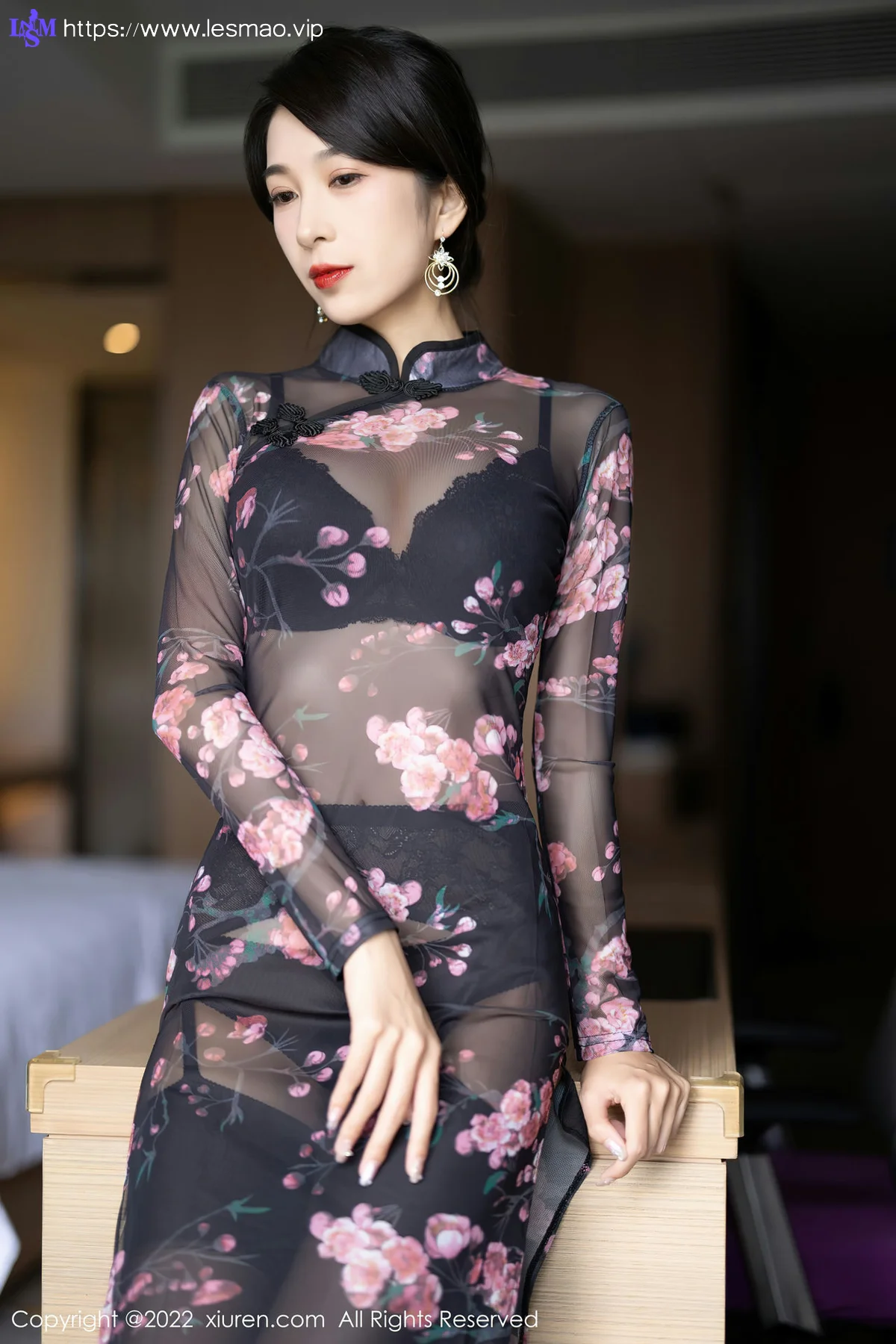 XiuRen 秀人 No.5585 林乐一 透视旗袍 - 5
