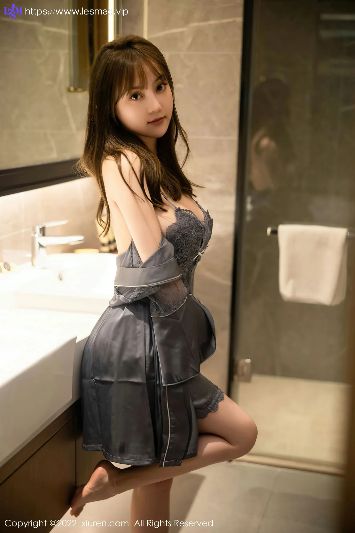 XiuRen 秀人 No.5596 豆瓣酱 轻透睡裙浴室性感写真1 - 1
