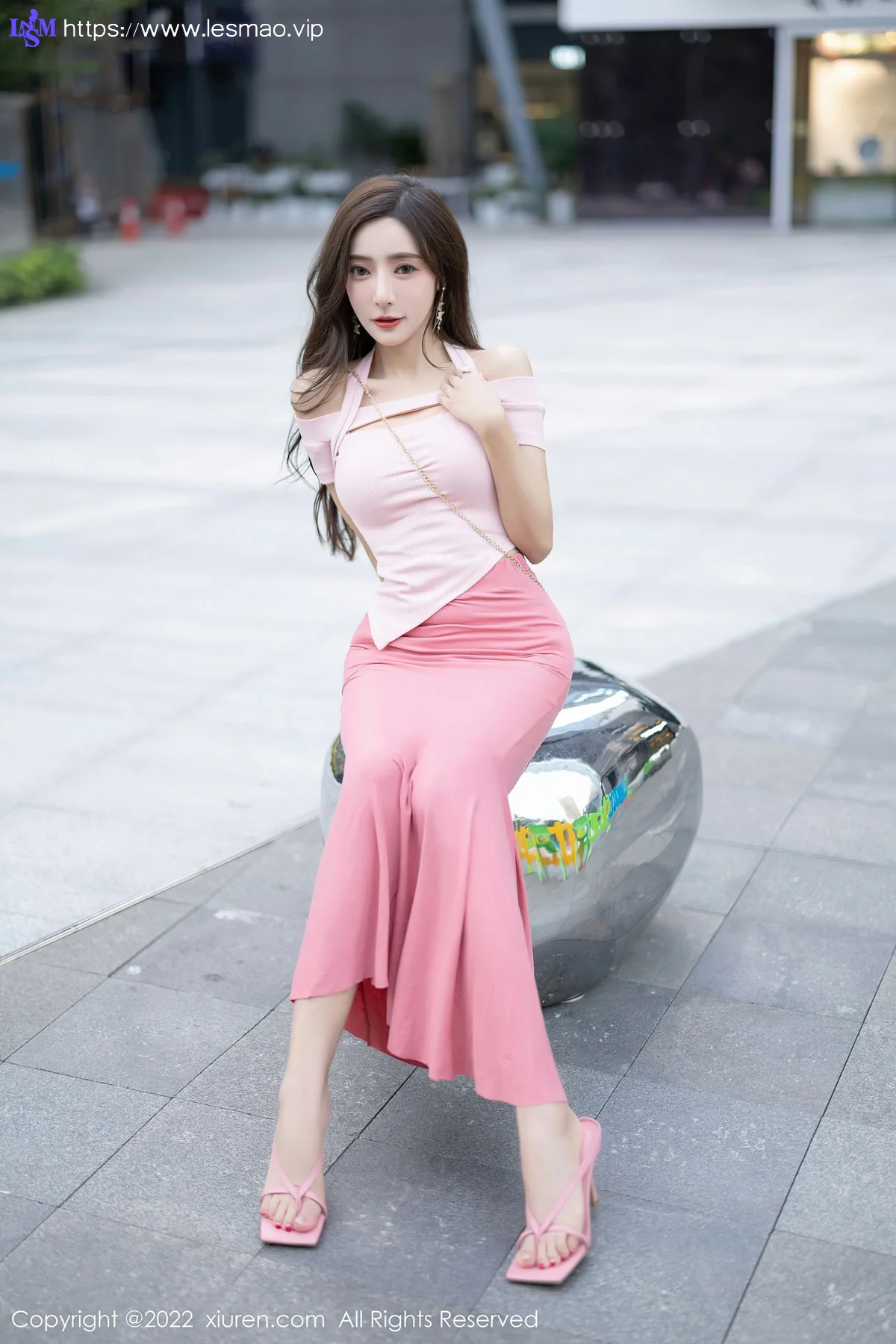 XiuRen 秀人 No.5601 王馨瑶yanni 斑点比基尼性感写真1 - 4