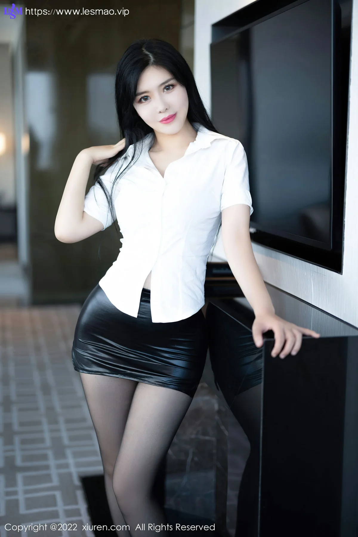 XiuRen 秀人 No.5635 刘钰儿 黑色短裙魅惑黑丝11 - 4