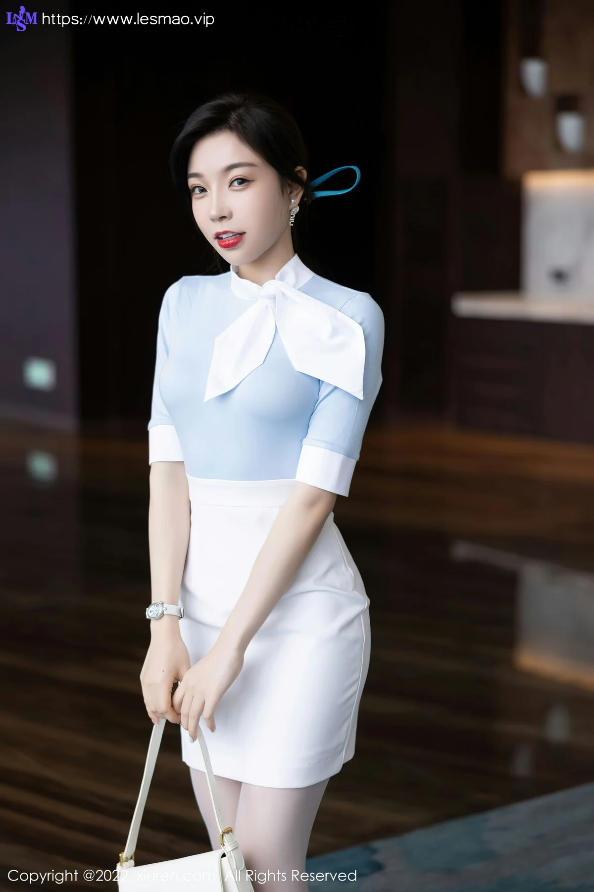 XiuRen 秀人 No.5643 徐莉芝Booty 娇美身段性感十足性感写真1 - 9
