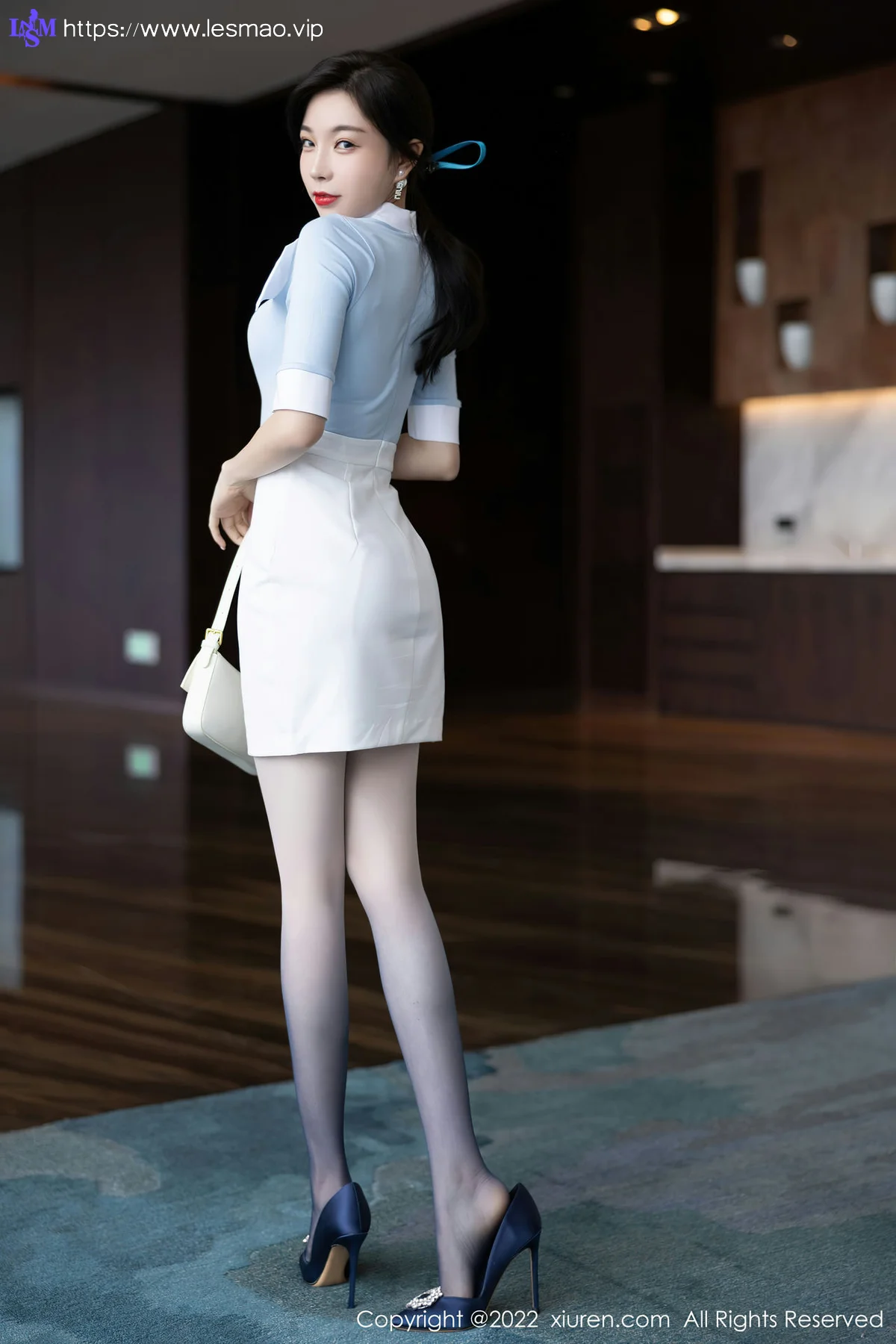 XiuRen 秀人 No.5643 徐莉芝Booty 娇美身段性感十足性感写真1 - 10