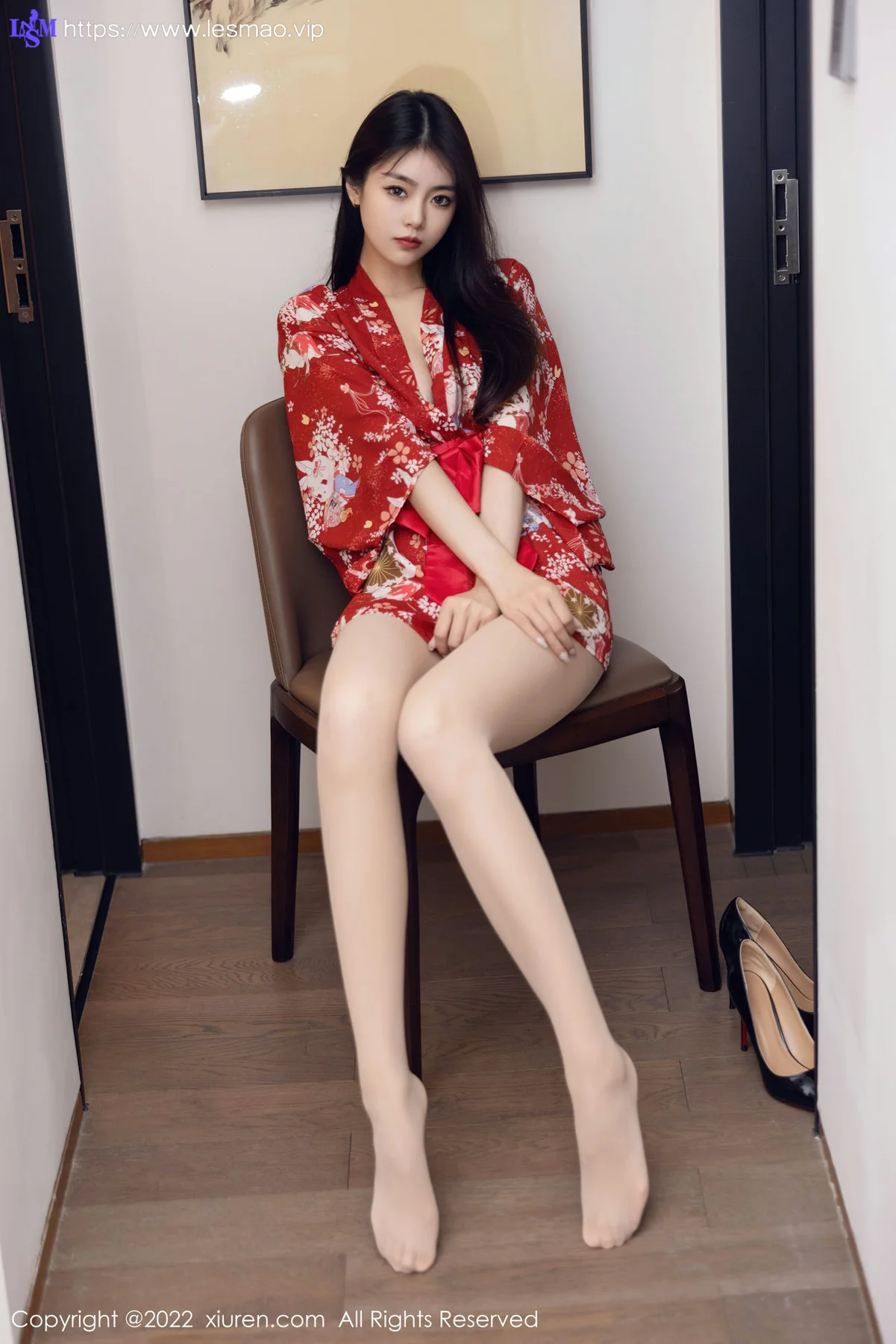 XiuRen 秀人 No.5736 可樂Vicky 视觉体验妩媚十足性感写真33 - 5