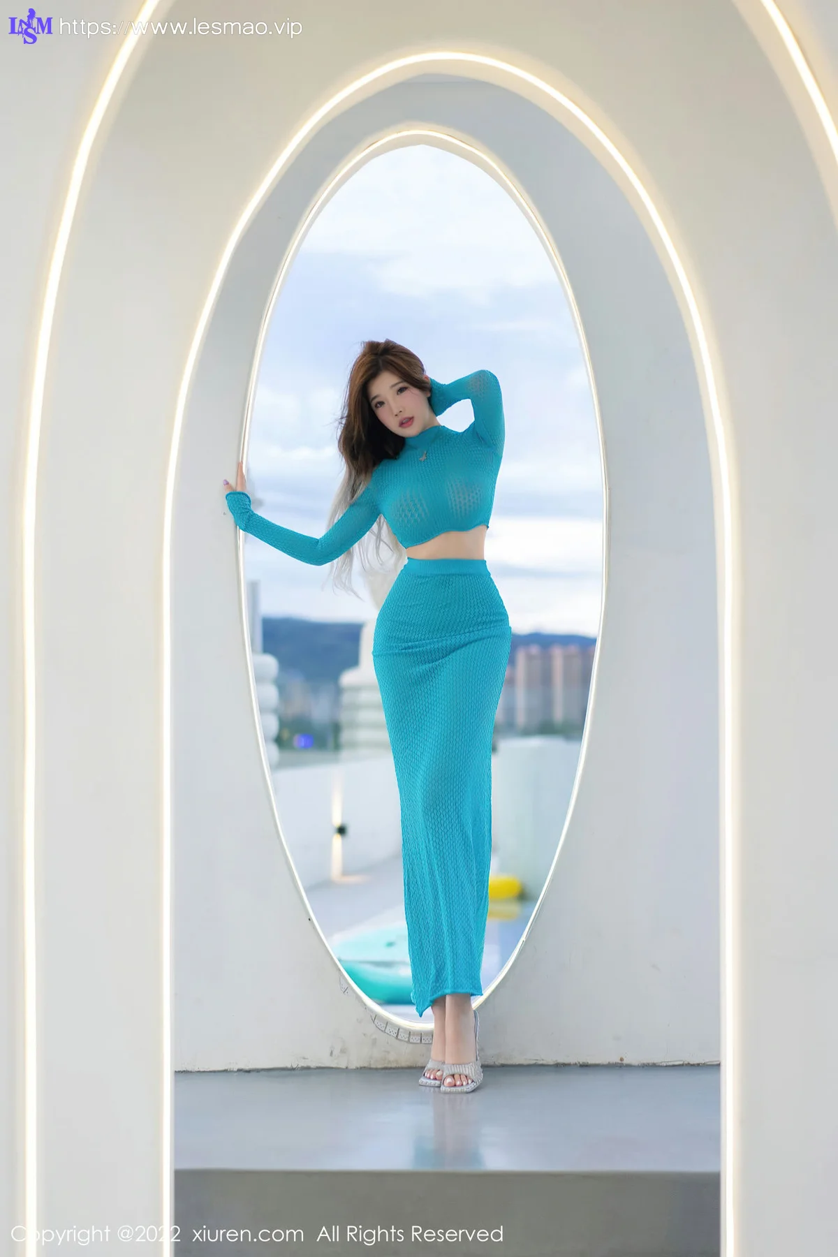 XiuRen 秀人 No.5738 小海臀Rena 浑圆美臀媚态动人西双版纳旅拍 - 6
