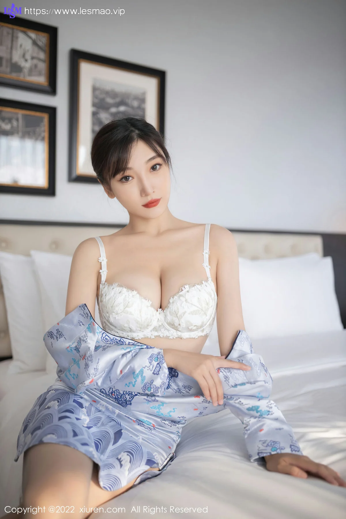XiuRen 秀人 No.5739  陆萱萱 旗袍空姐制服性感私房写真111 - 1
