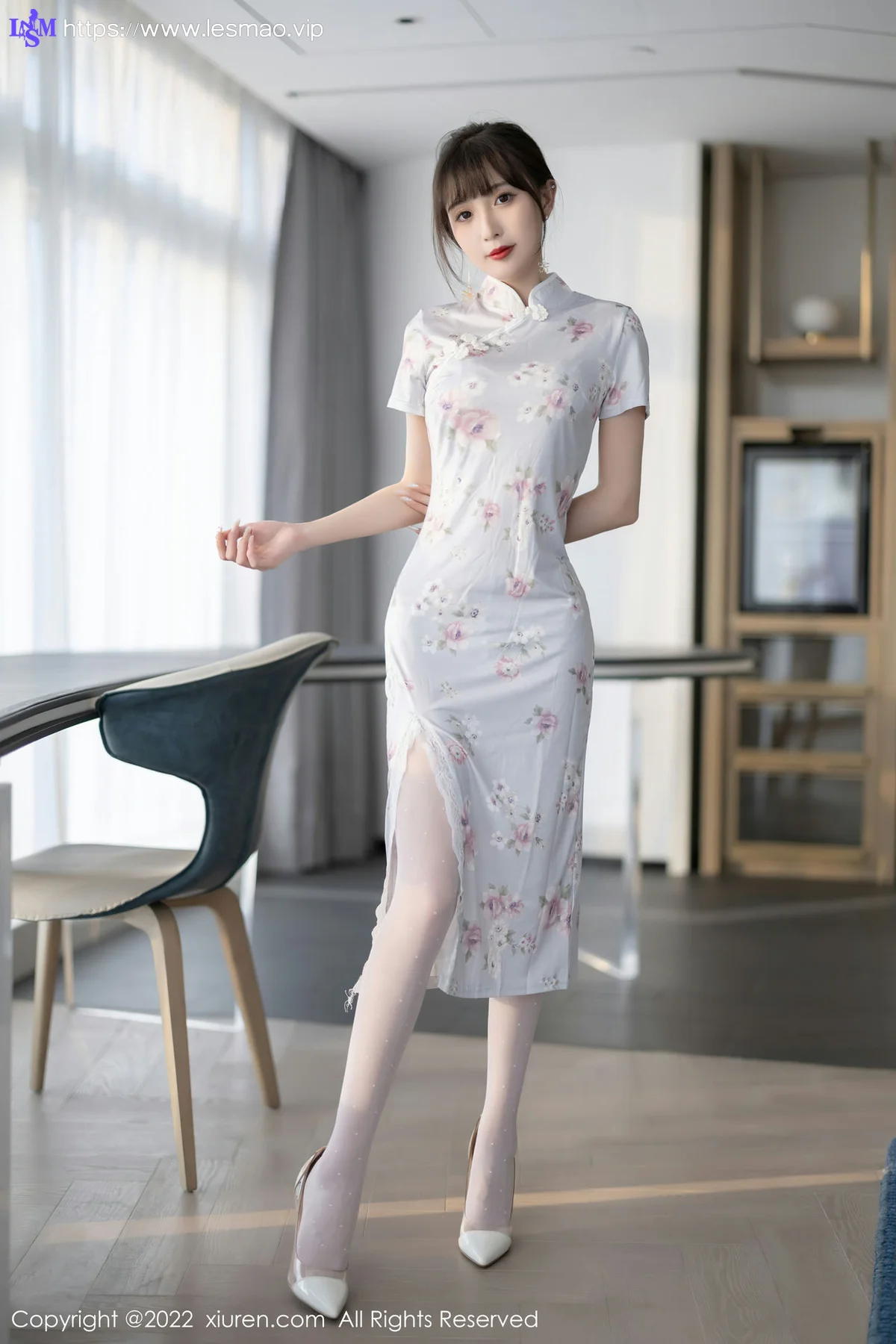 XiuRen 秀人 No.5757 林星阑 花纹图案旗袍性感写真 - 4