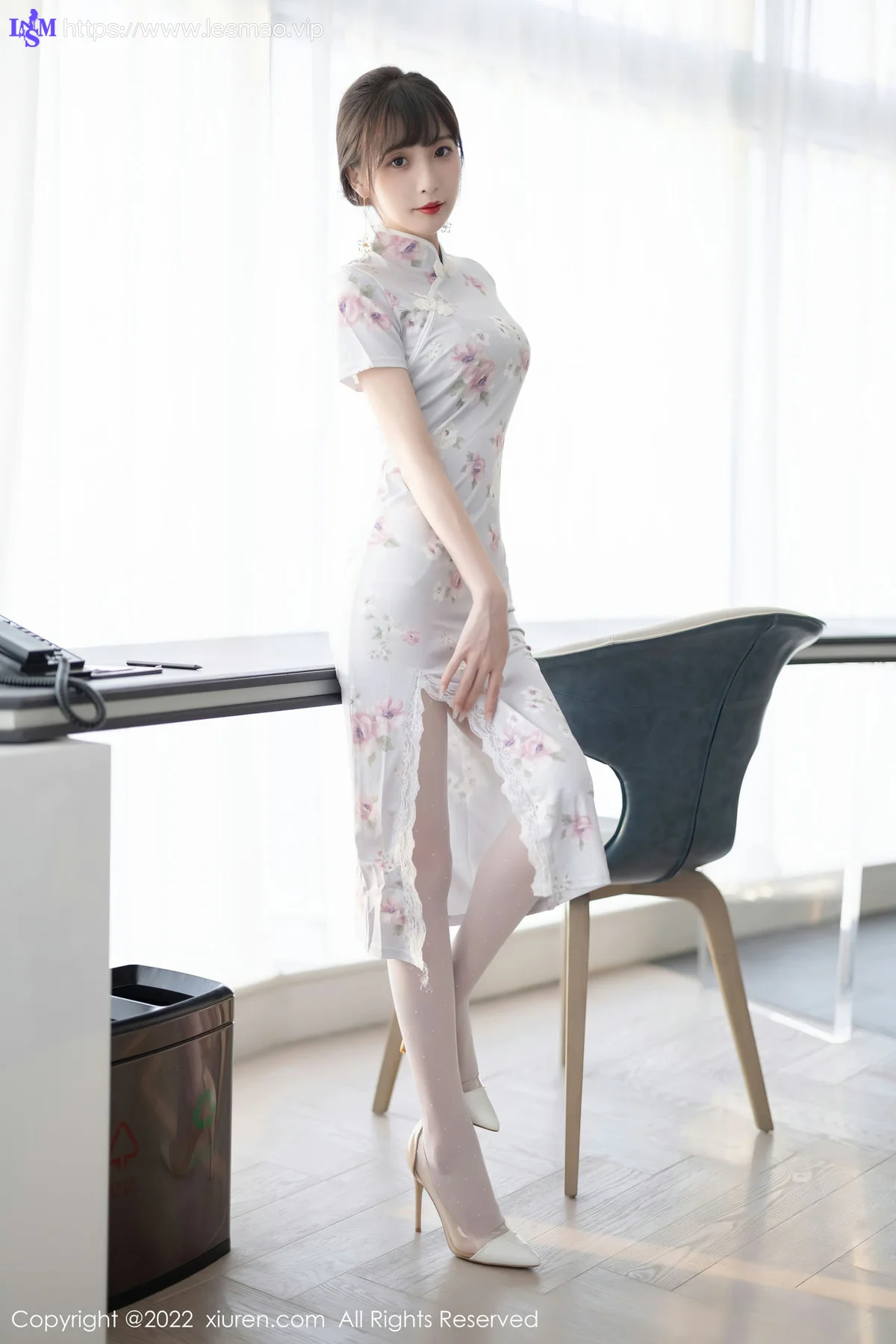 XiuRen 秀人 No.5757 林星阑 花纹图案旗袍性感写真 - 8
