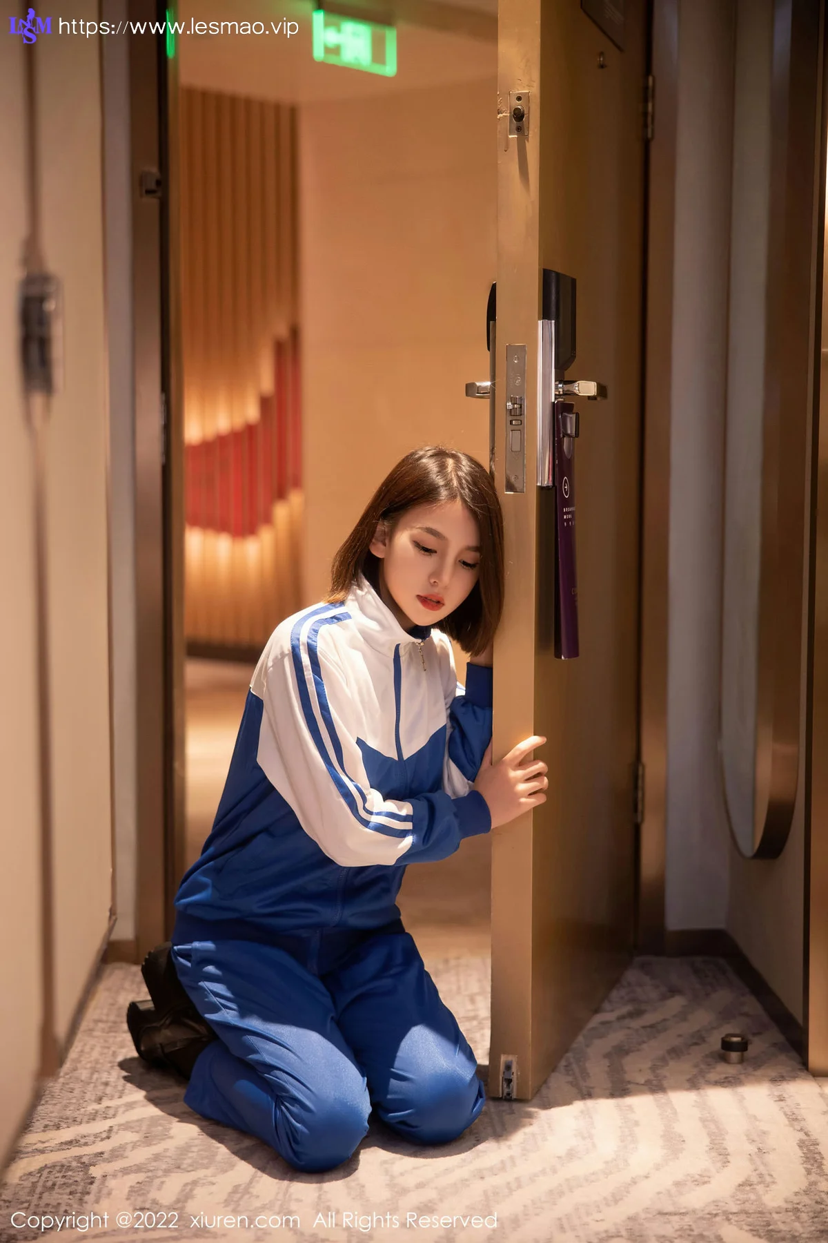 XiuRen 秀人 No.5766 美羊羊 校园制服情趣黑丝第二套写真33 - 6