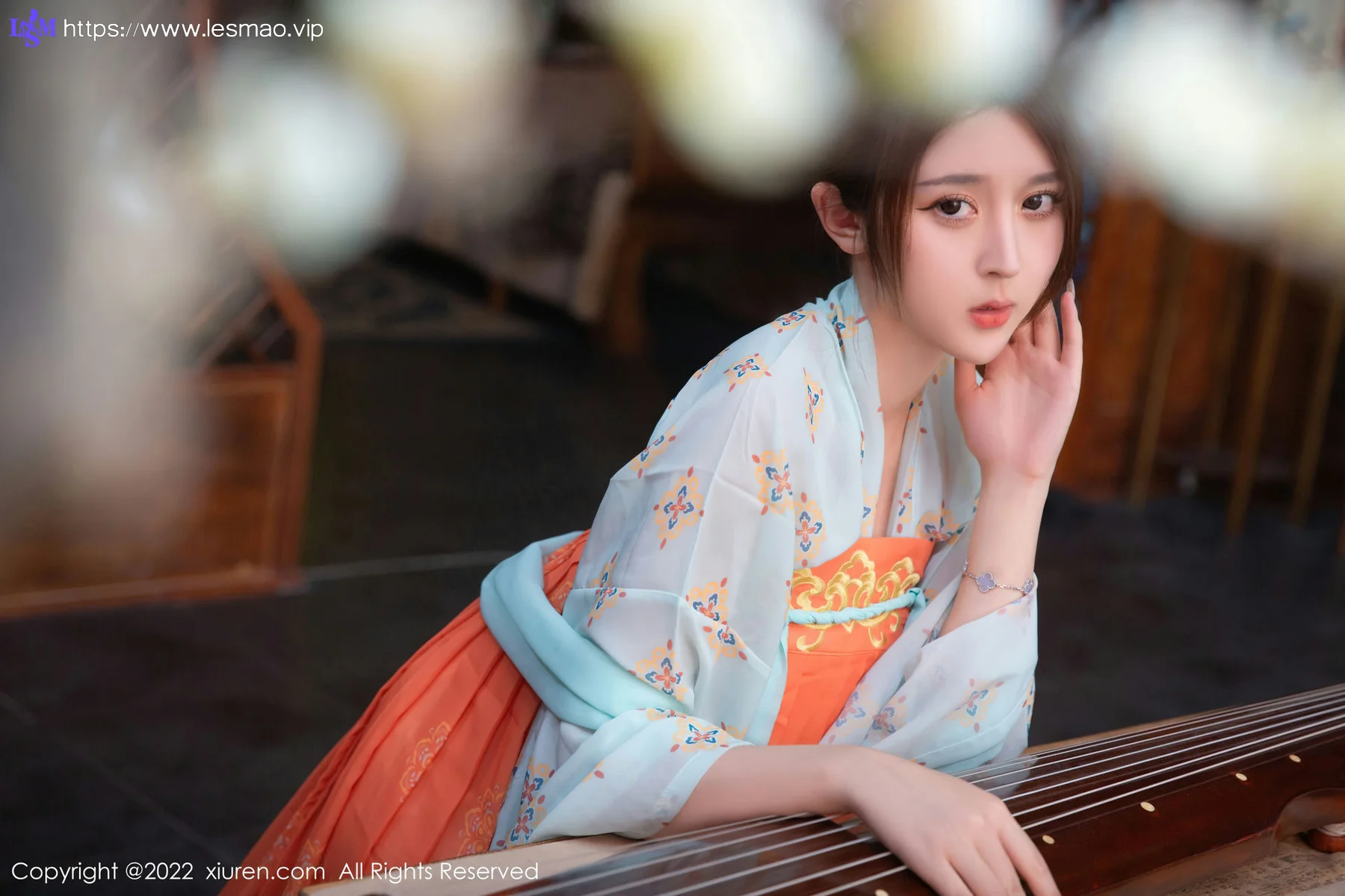XiuRen 秀人 No.5772 夏甜甜 新人模特浅蓝色古装性感写真 - 1