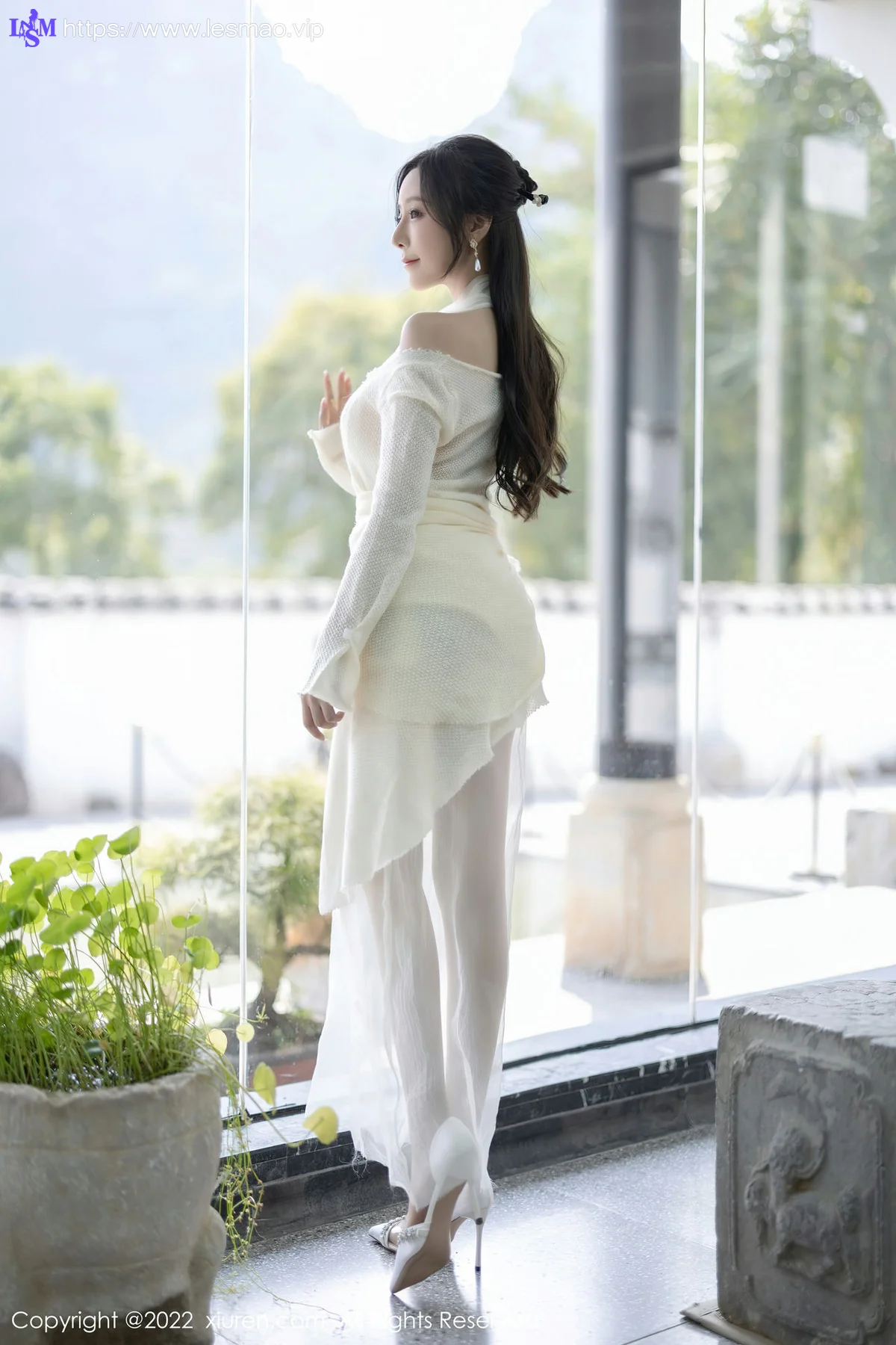 XiuRen 秀人 No.5846 王馨瑶yanni 性感白色连衣长裙性感写真22 - 8