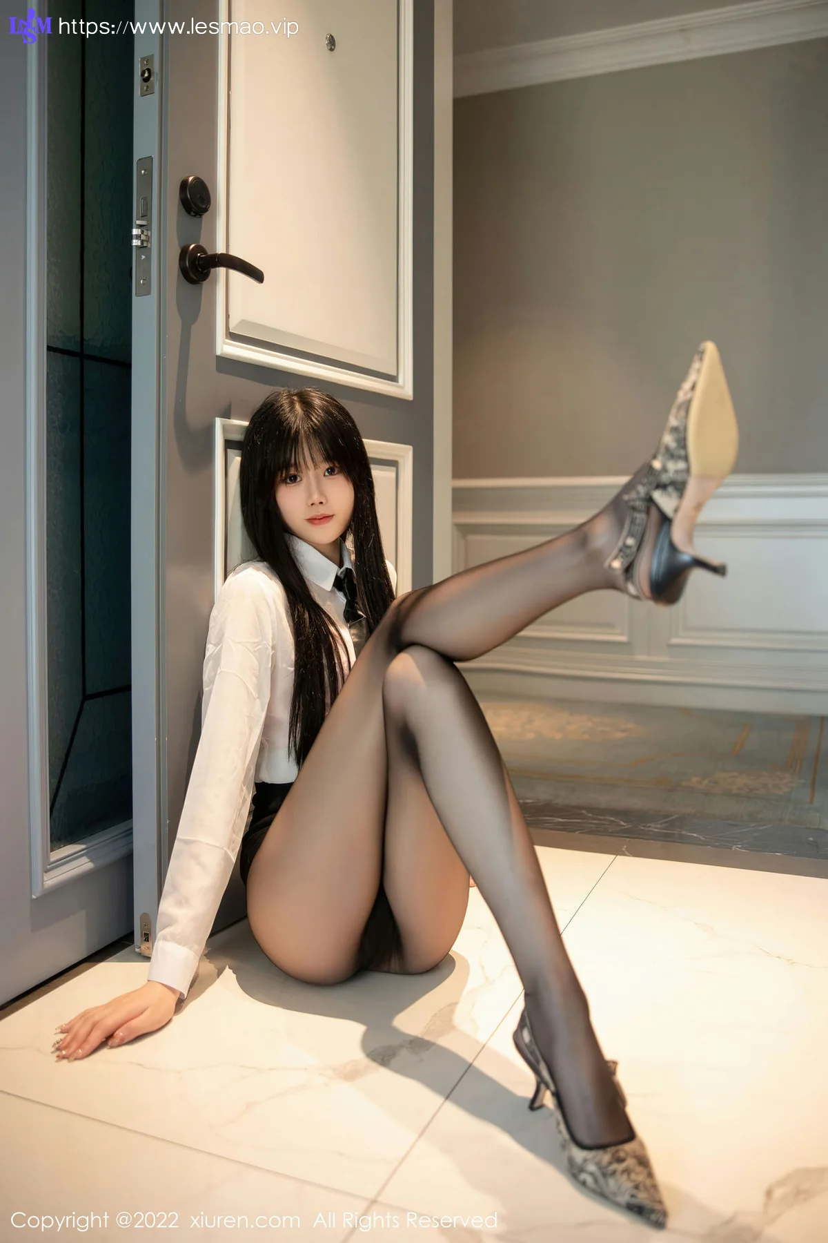 XiuRen 秀人 No.5861 77qiqi 红色蕾丝内衣性感写真1 - 2