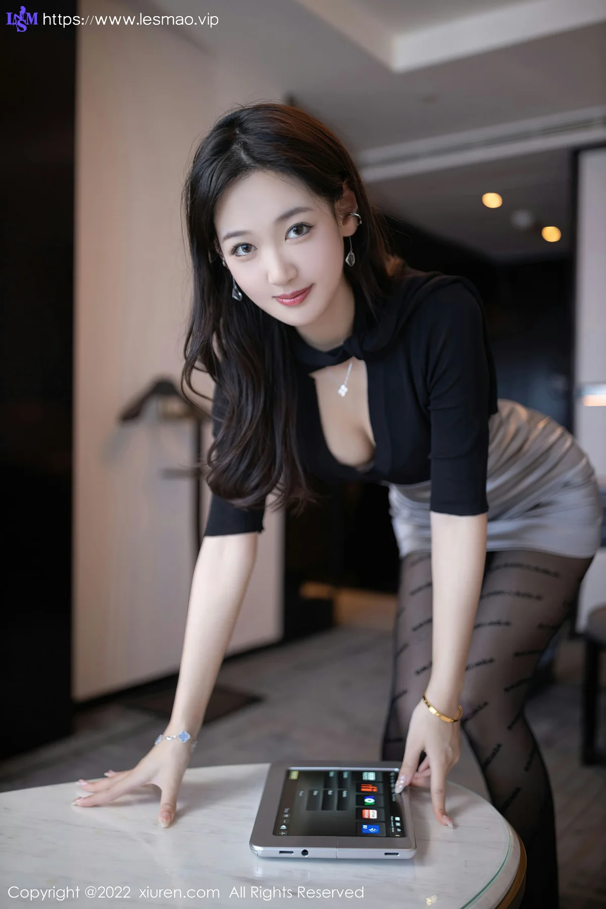 XiuRen 秀人 No.5887 唐安琪 应酬拍摄主题北京旅拍111 - 5