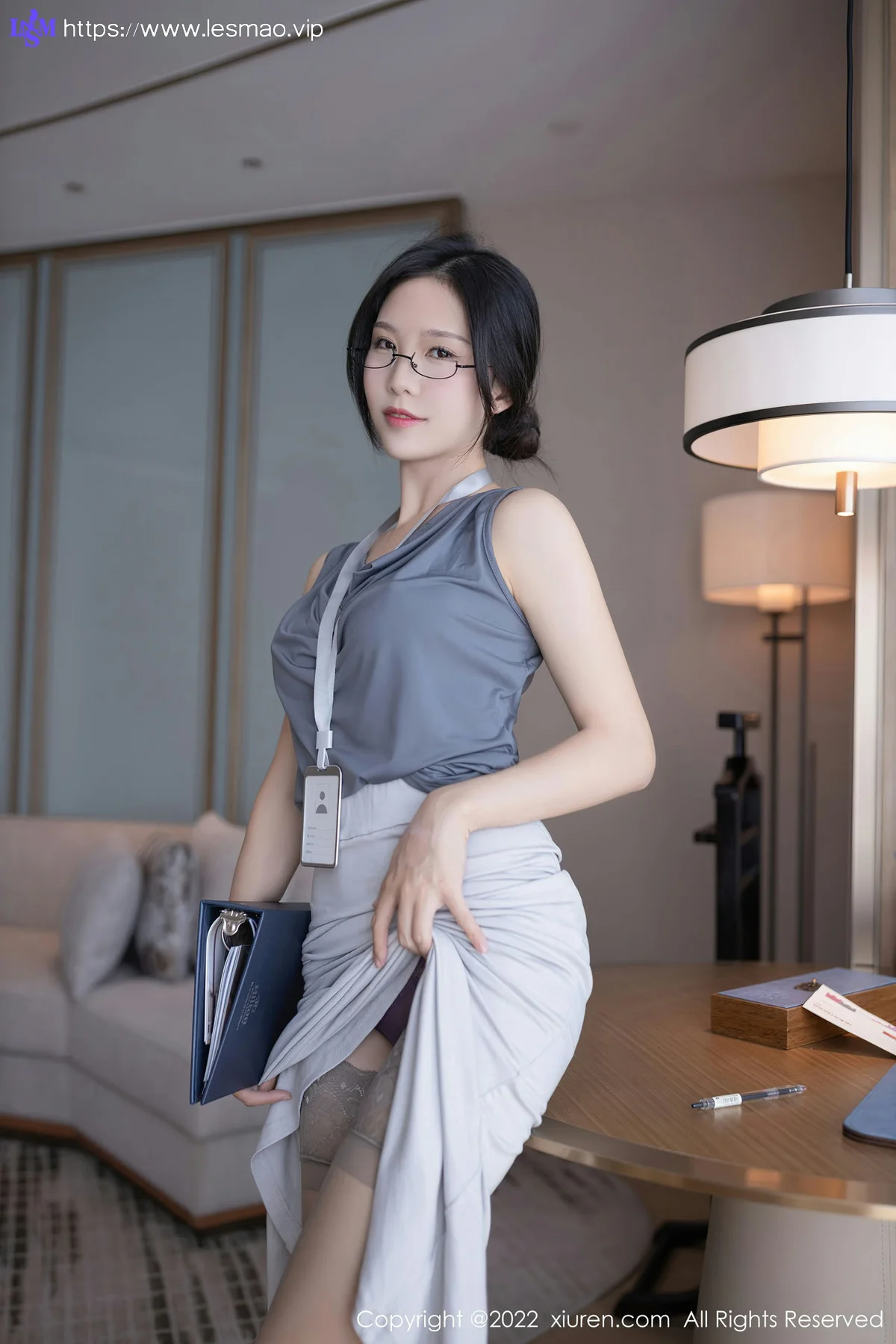 XiuRen 秀人 No.5900 利世 灰丝眼镜妹 - 10