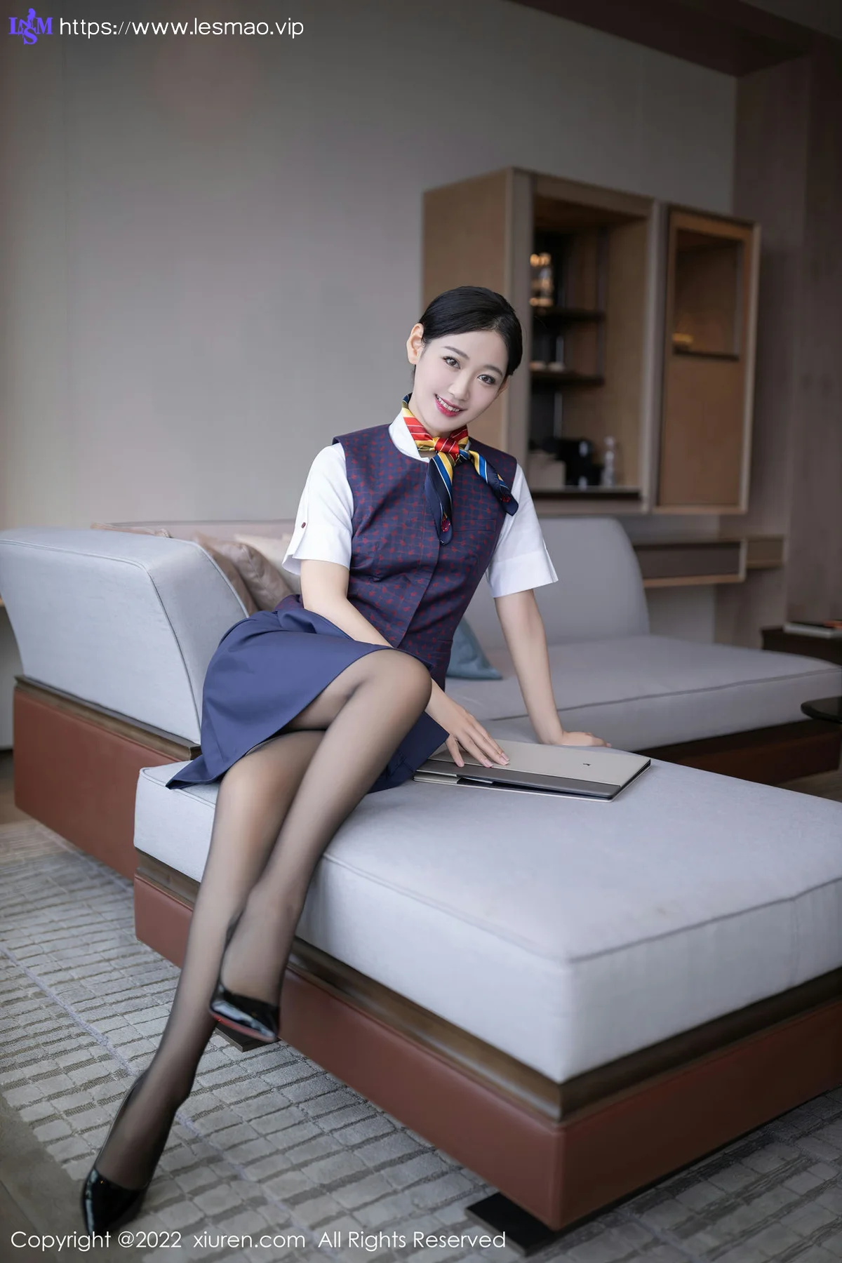 XiuRen 秀人 No.5922 唐安琪 国航空姐角色扮演北京旅拍111 - 1