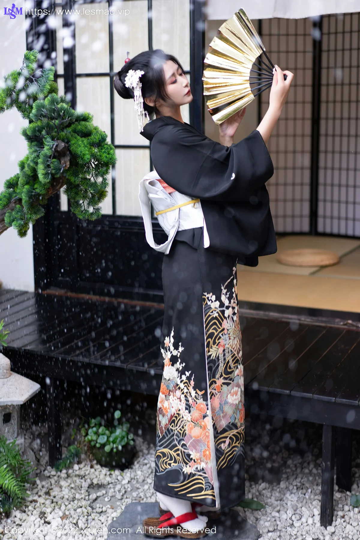 XiuRen 秀人 No.5932 laura阿姣 深色日式和服性感写真 - 4