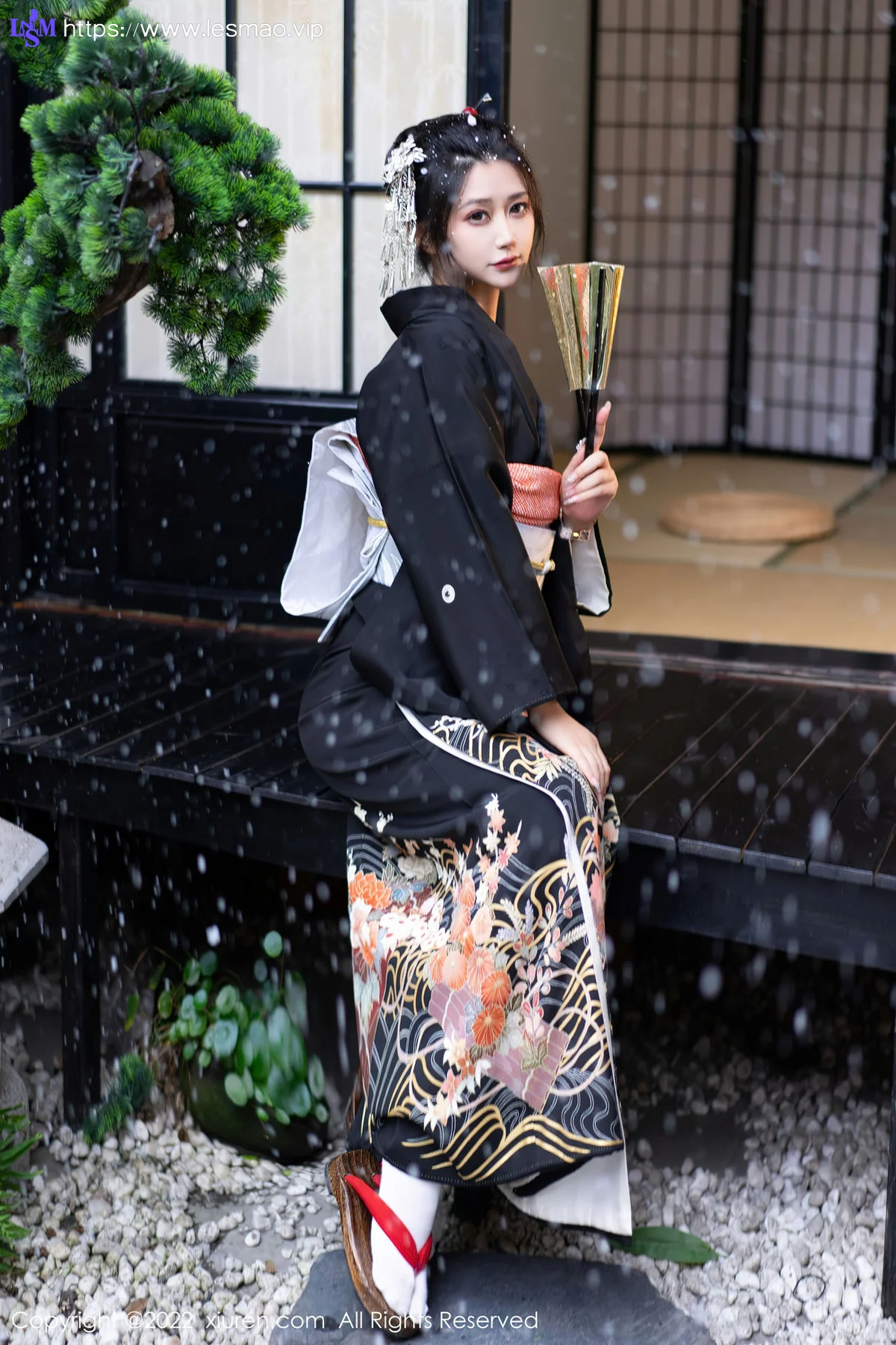 XiuRen 秀人 No.5932 laura阿姣 深色日式和服性感写真 - 8