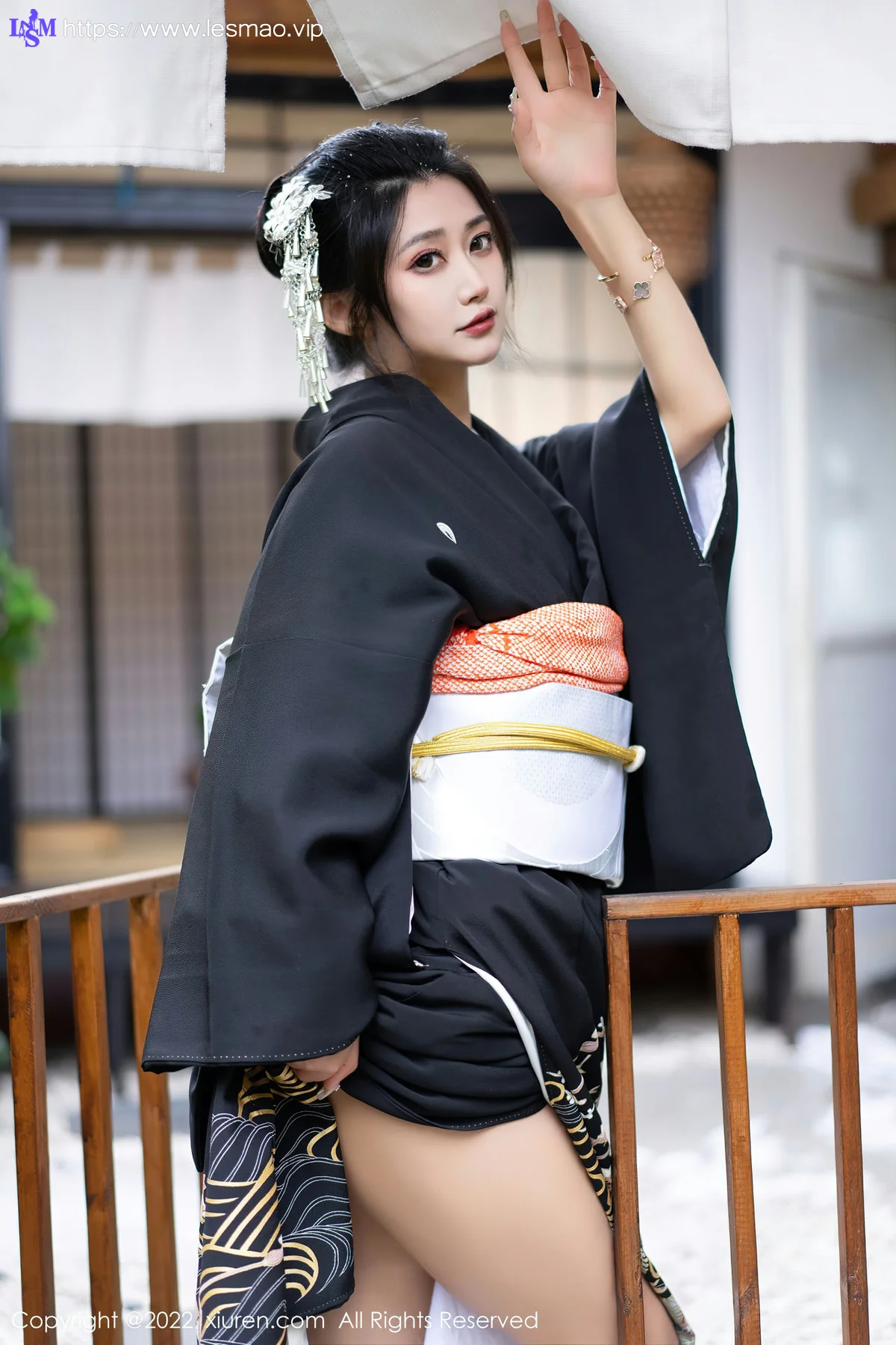 XiuRen 秀人 No.5932 laura阿姣 深色日式和服性感写真 - 4