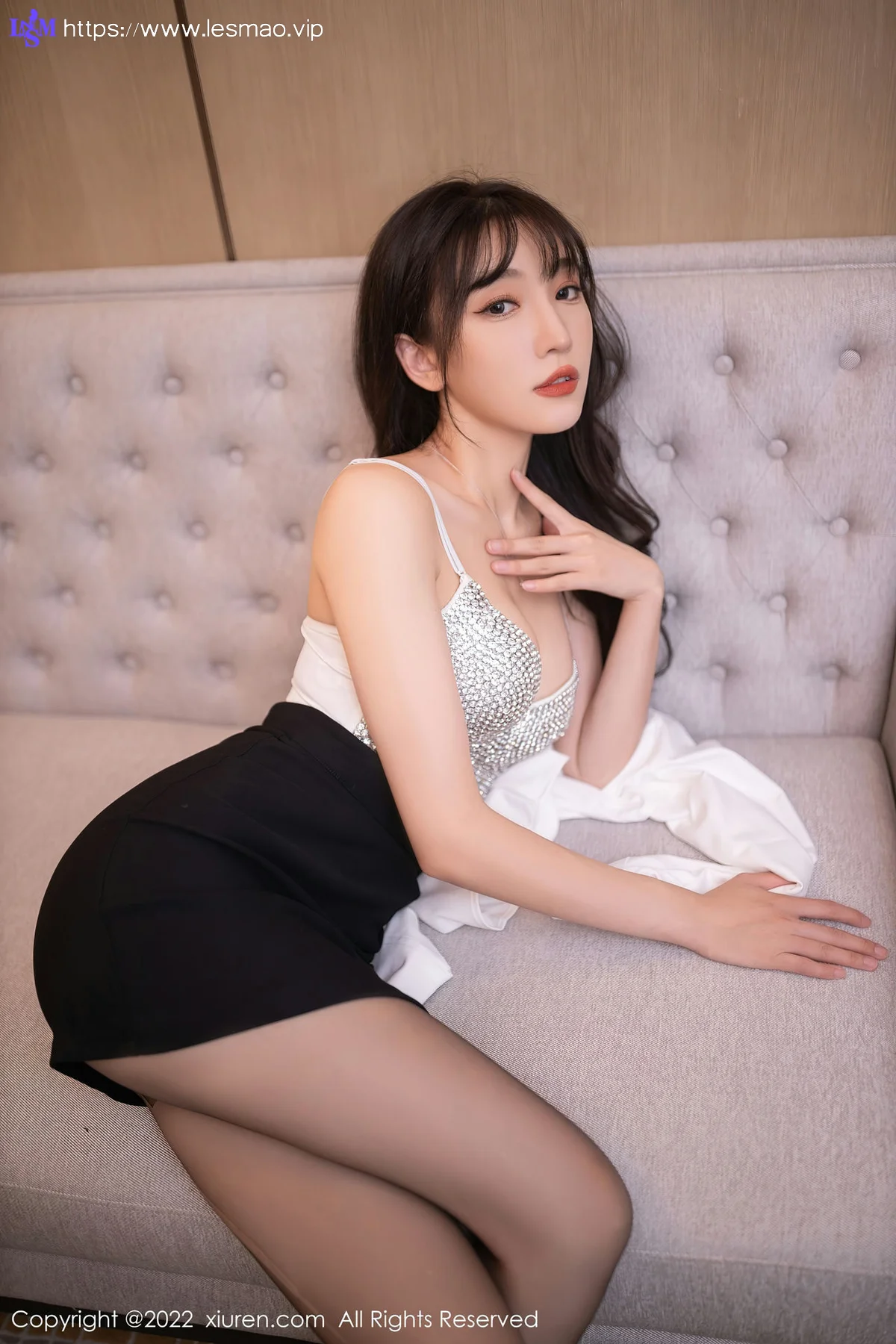 XiuRen 秀人 No.5940 陆萱萱 妖艳动人北京旅拍 - 7