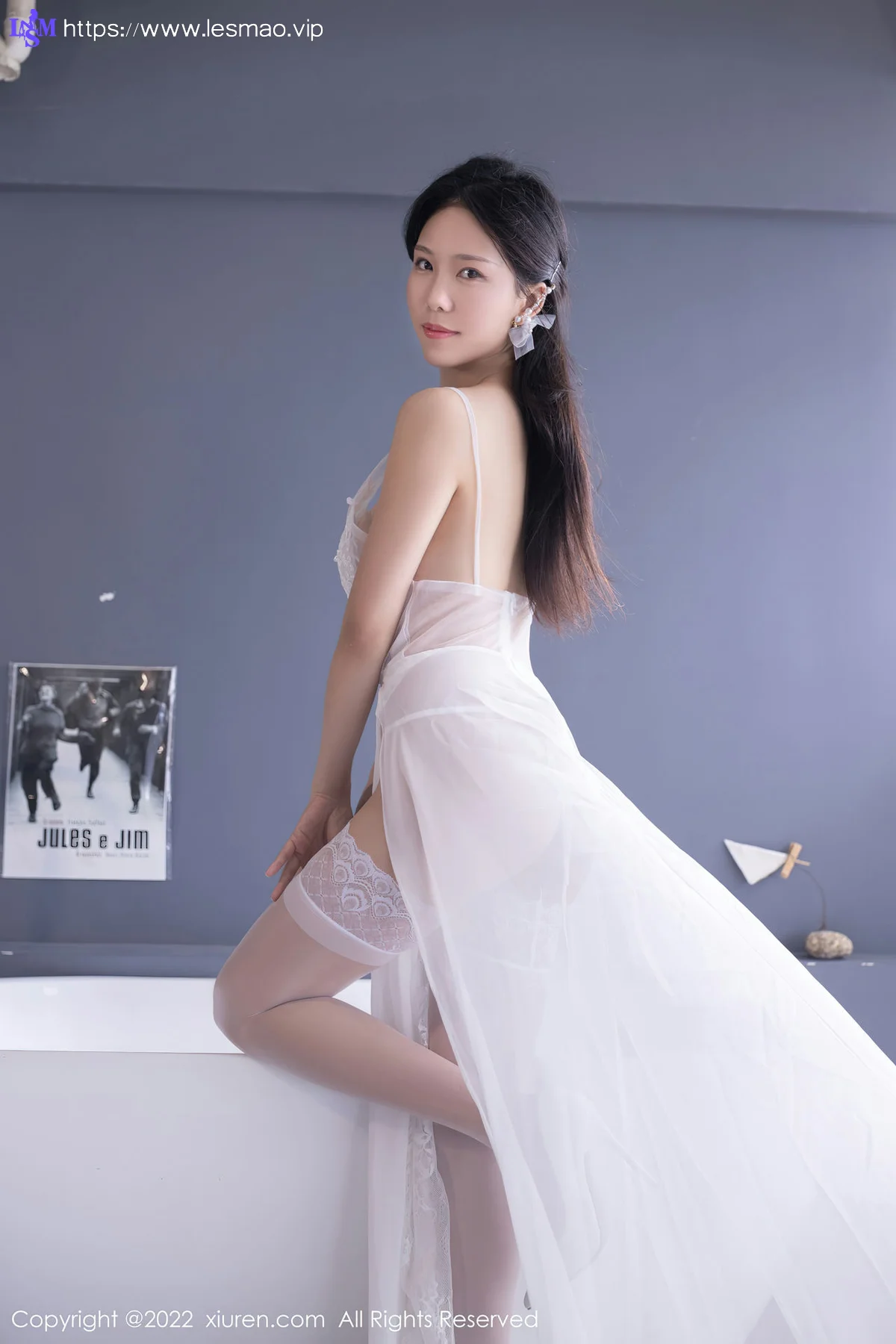 XiuRen 秀人 No.5965 利世 白色婚纱服饰性感写真 - 1