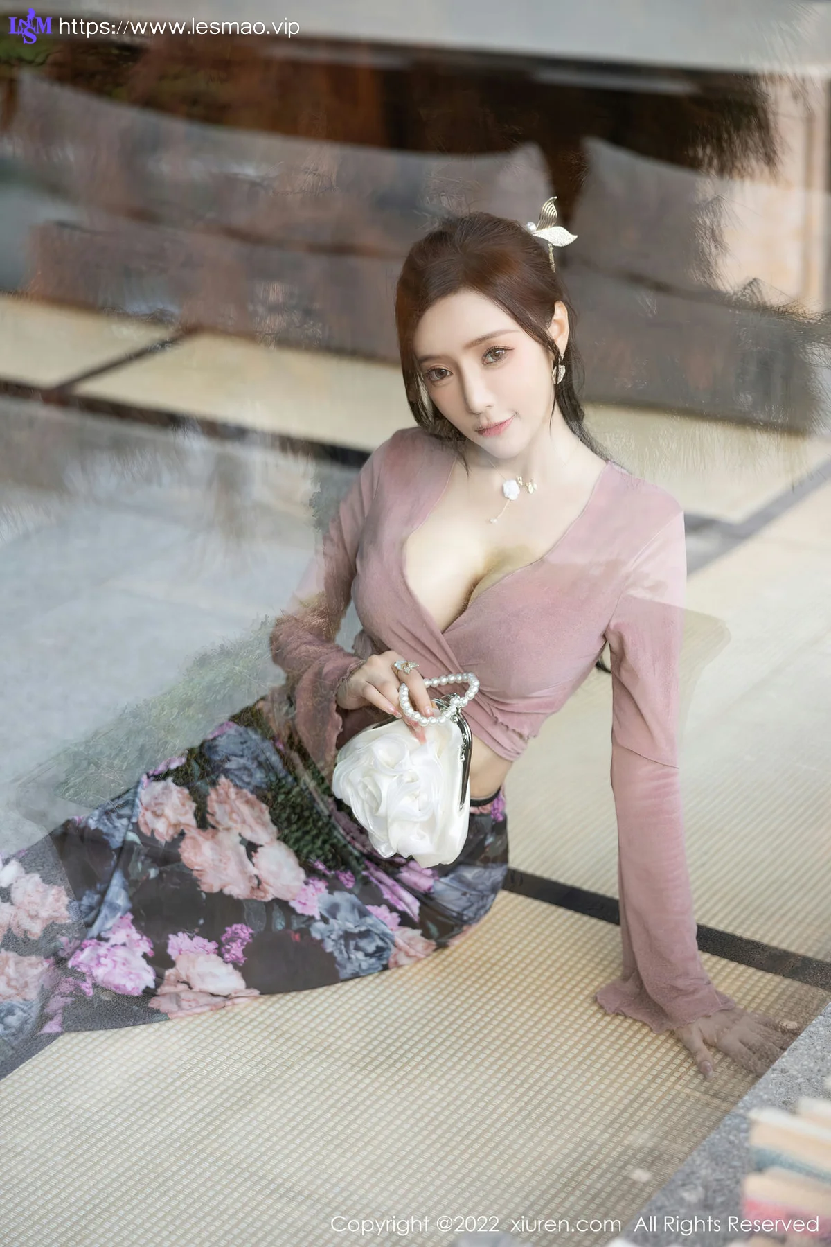 XiuRen 秀人 No.5985 王馨瑶 香肩美腿美女模特 - 8