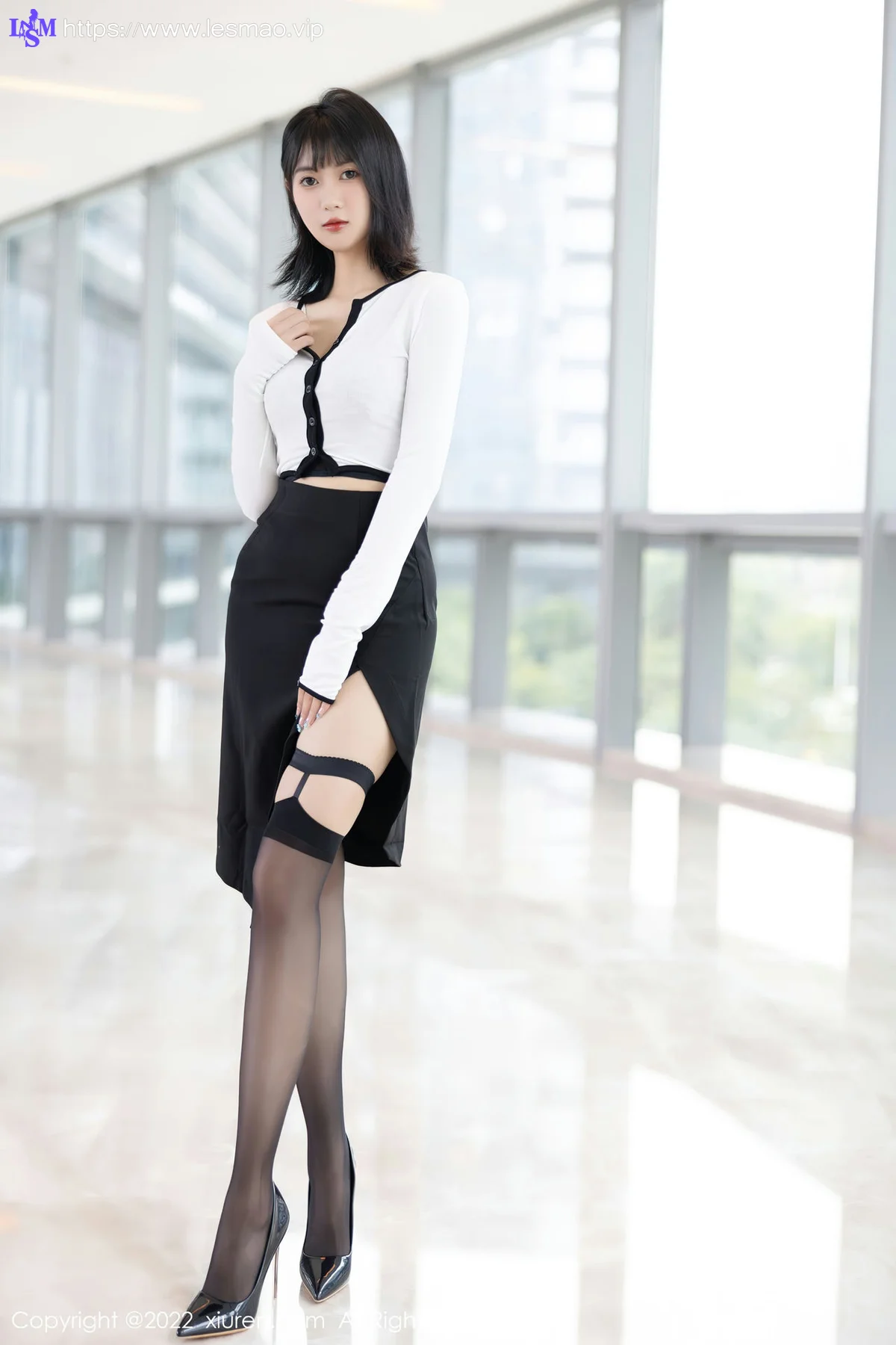 XiuRen 秀人 No.5991 林子遥 清纯甜美摄人心魄性感写真 - 1