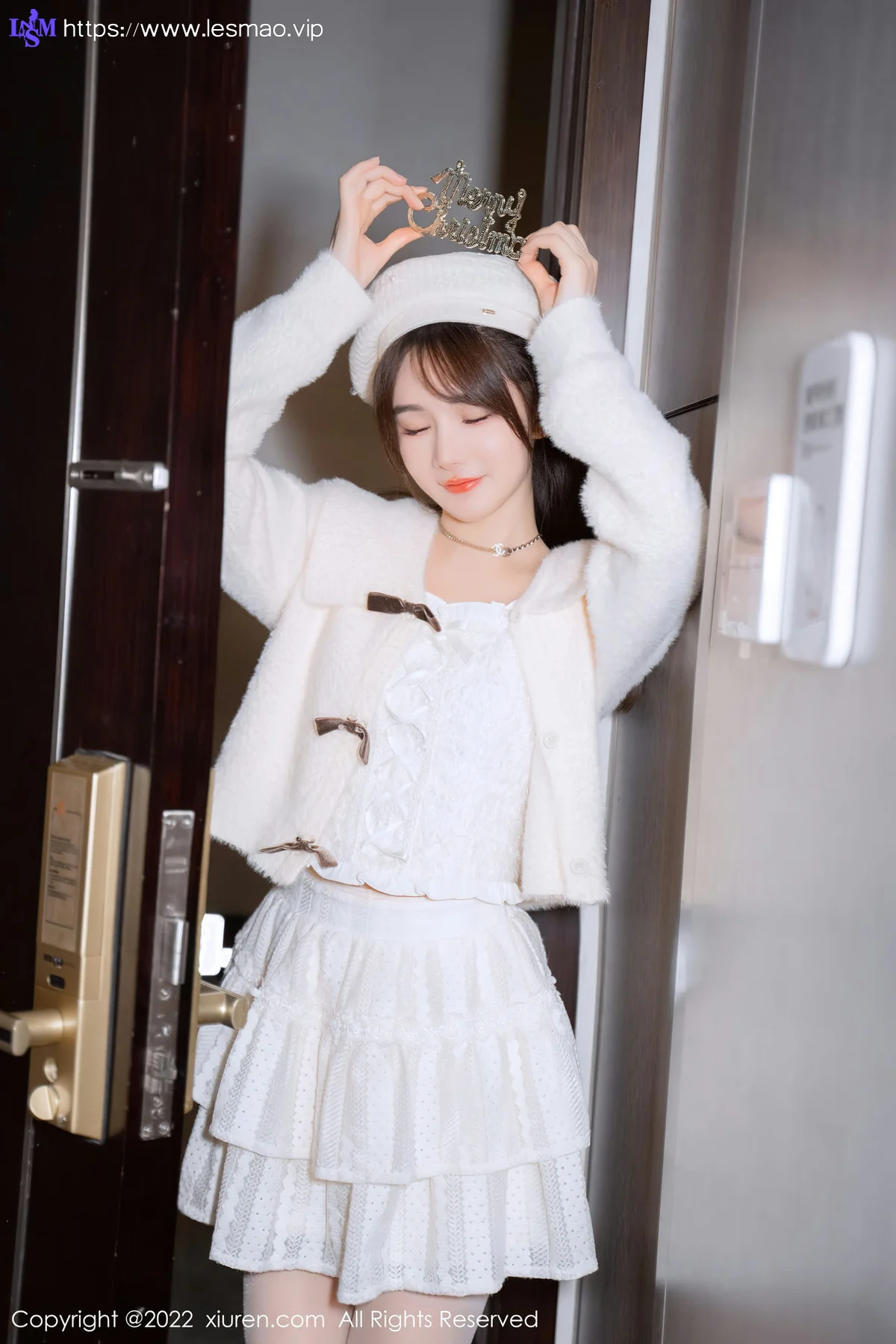 XiuRen 秀人 No.6025 婠婠么 圣诞白丝性感写真 - 8