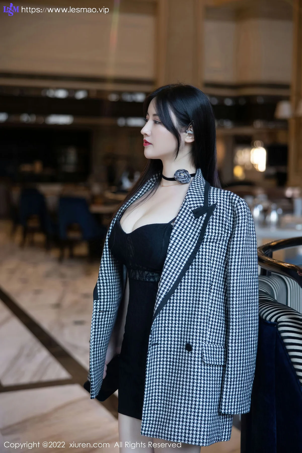 XiuRen 秀人 No.6049 诗诗kiki 连衣短裙性感写真 - 1