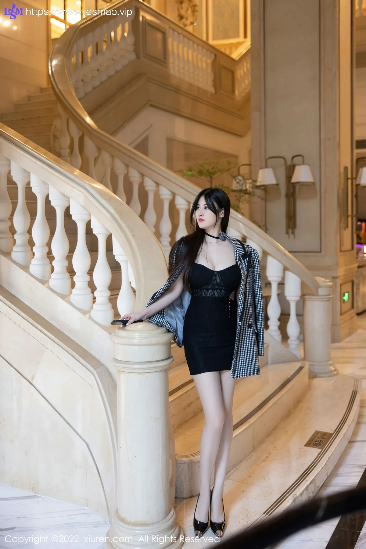 XiuRen 秀人 No.6049 诗诗kiki 连衣短裙性感写真 - 2