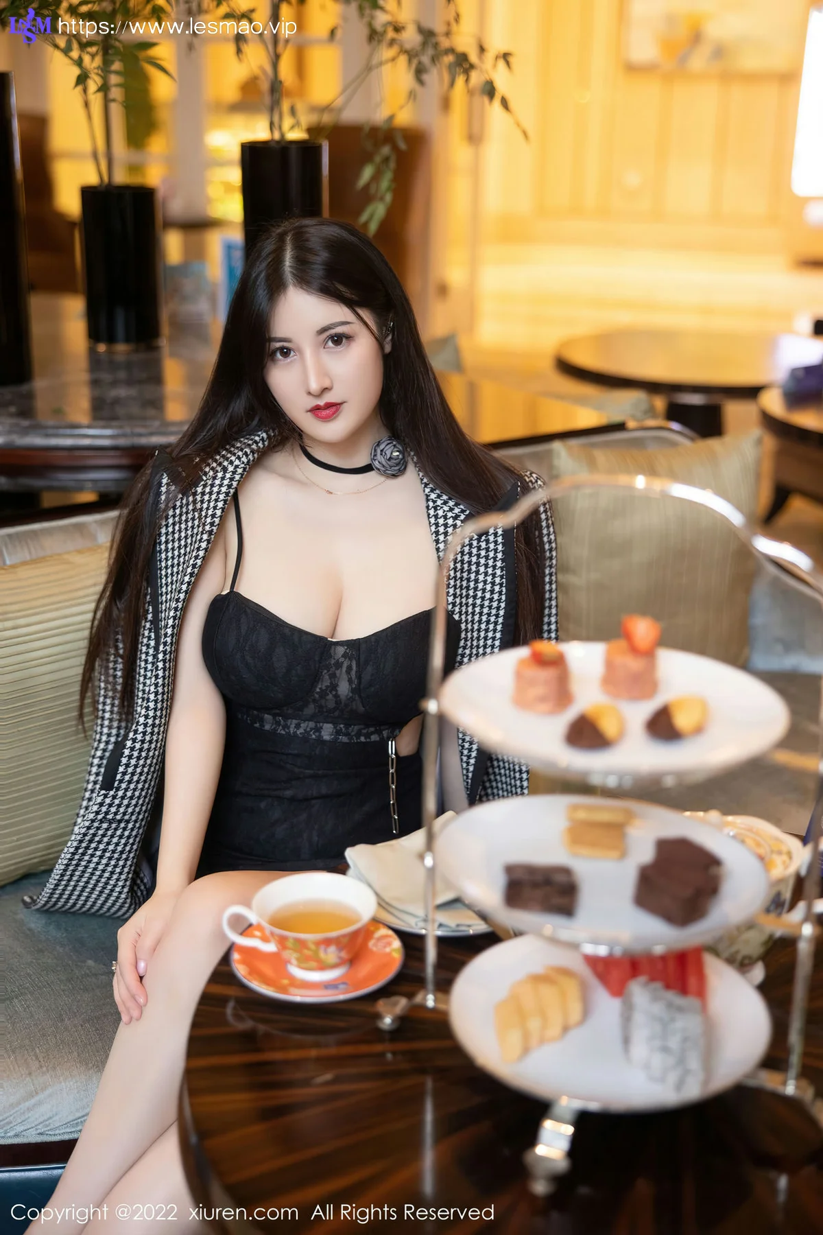 XiuRen 秀人 No.6049 诗诗kiki 连衣短裙性感写真 - 10