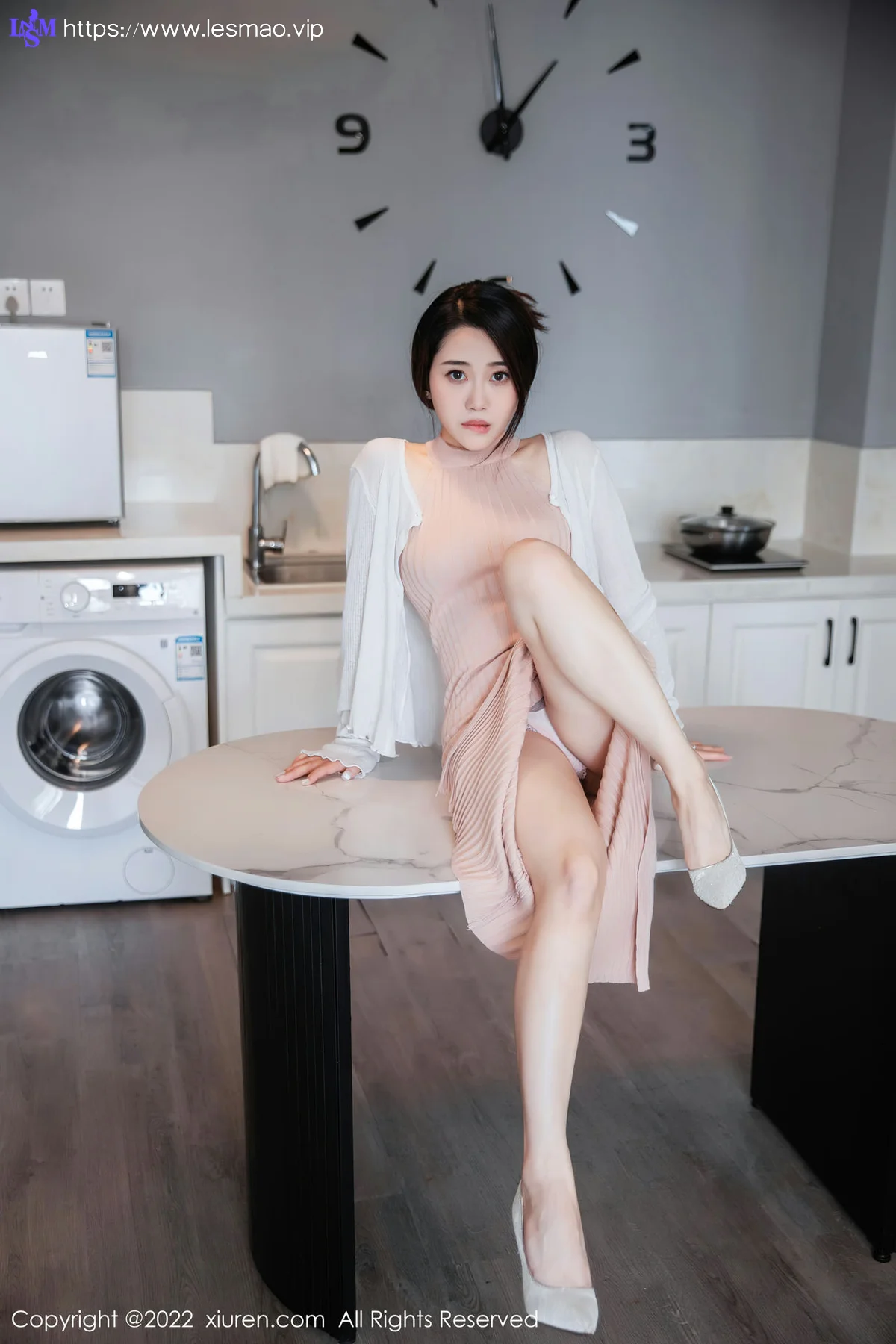 XiuRen 秀人 No.6066 严利娅Yuliya 粉色连衣长裙性感写真 - 3