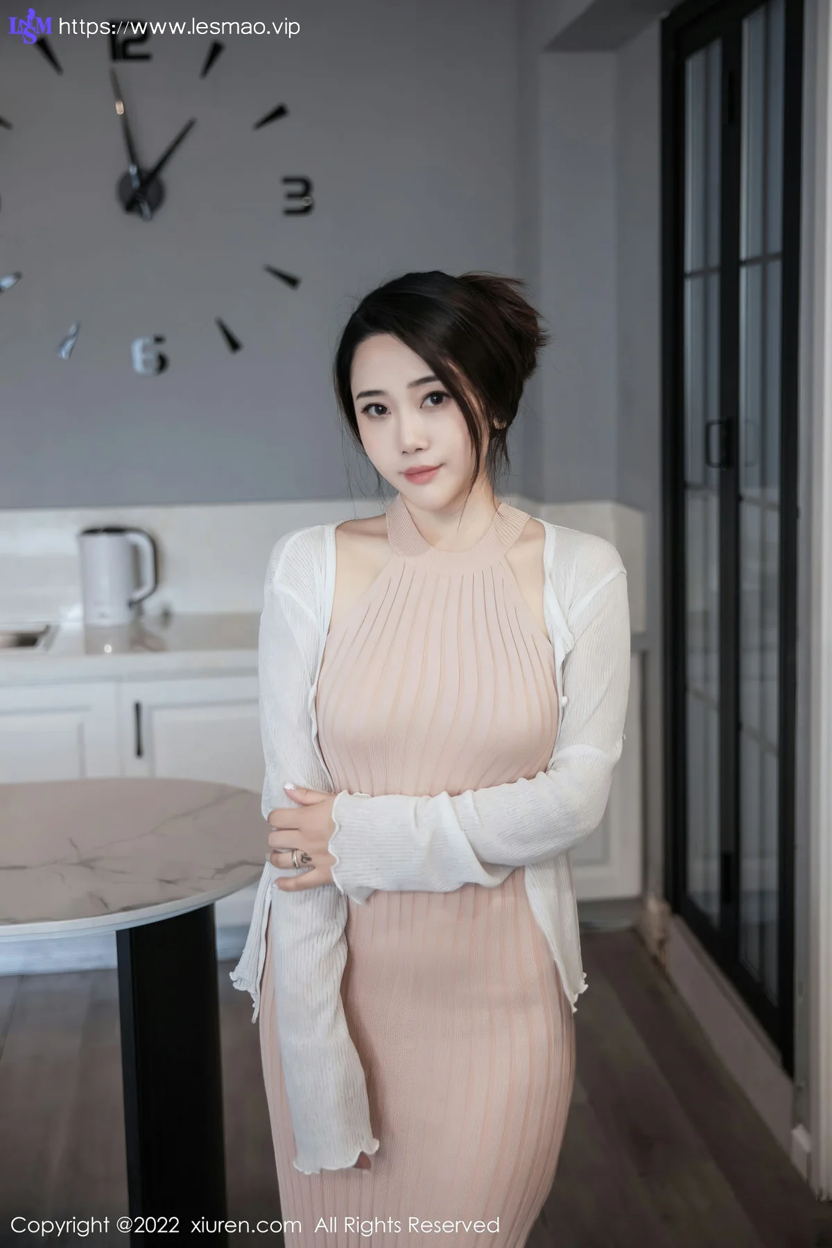 XiuRen 秀人 No.6066 严利娅Yuliya 粉色连衣长裙性感写真 - 8