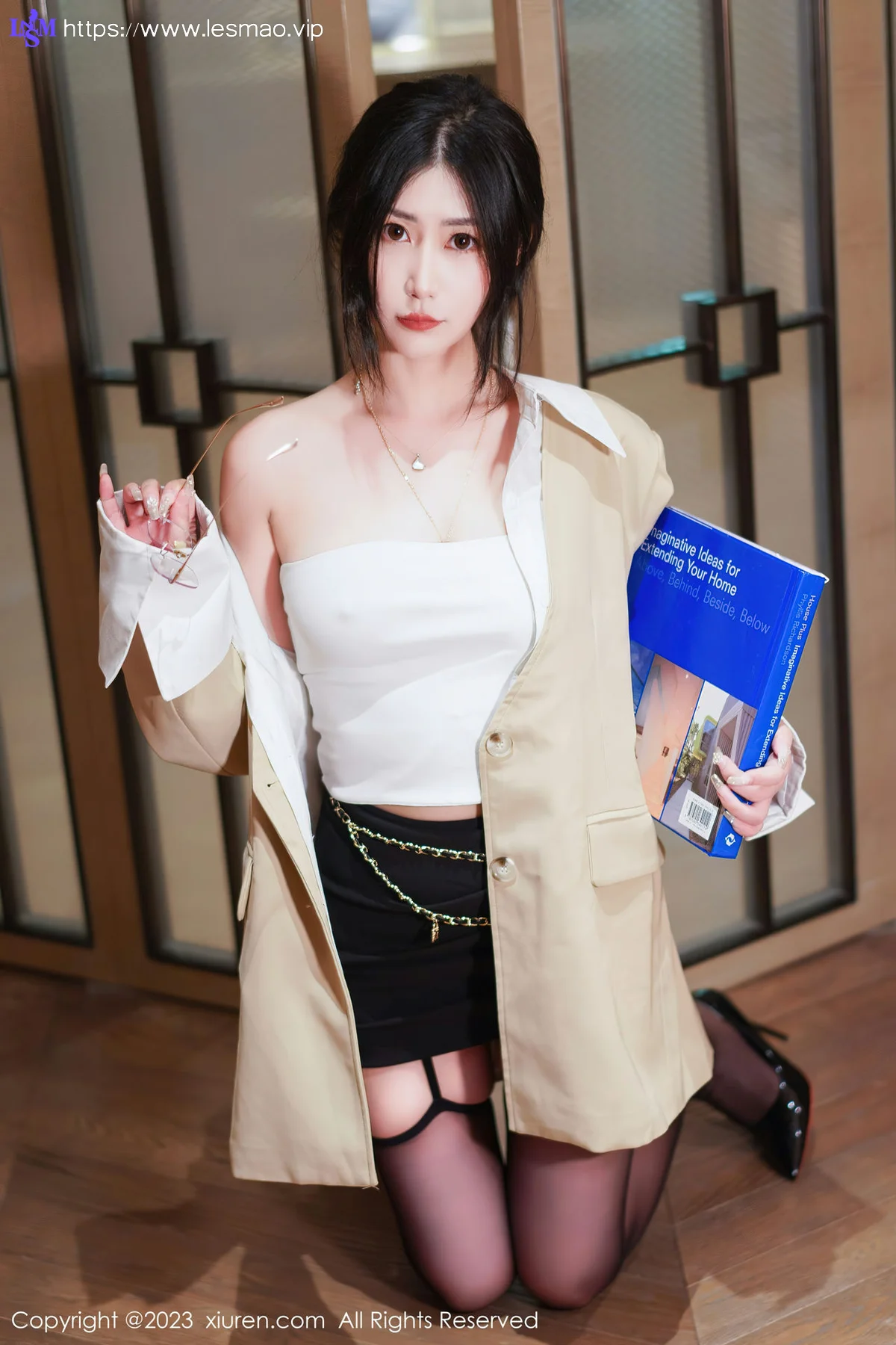 XiuRen 秀人 No.6129 laura阿姣 娇美姿态妩媚欲滴三亚旅拍 - 7