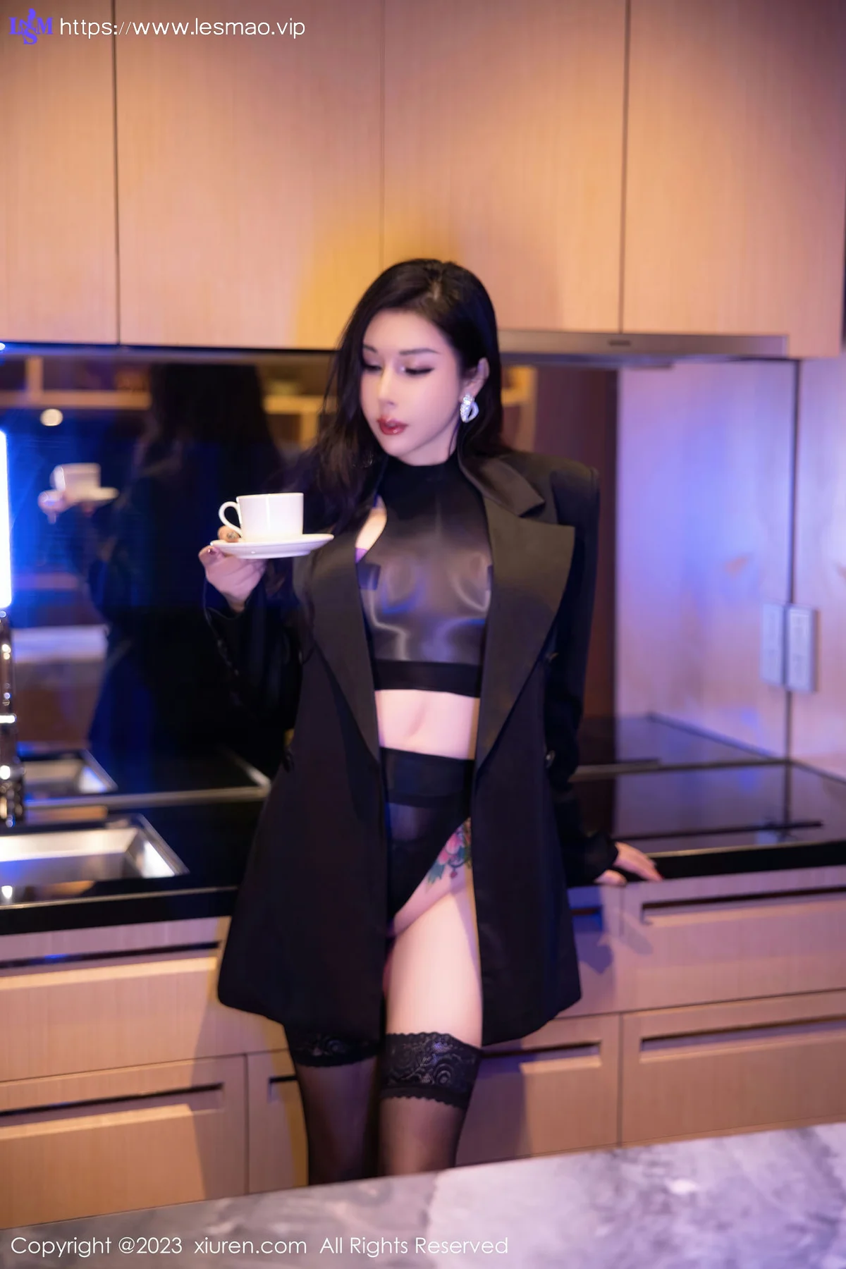 XiuRen 秀人 No.6143 田冰冰 黑色西服外衣写真 - 1