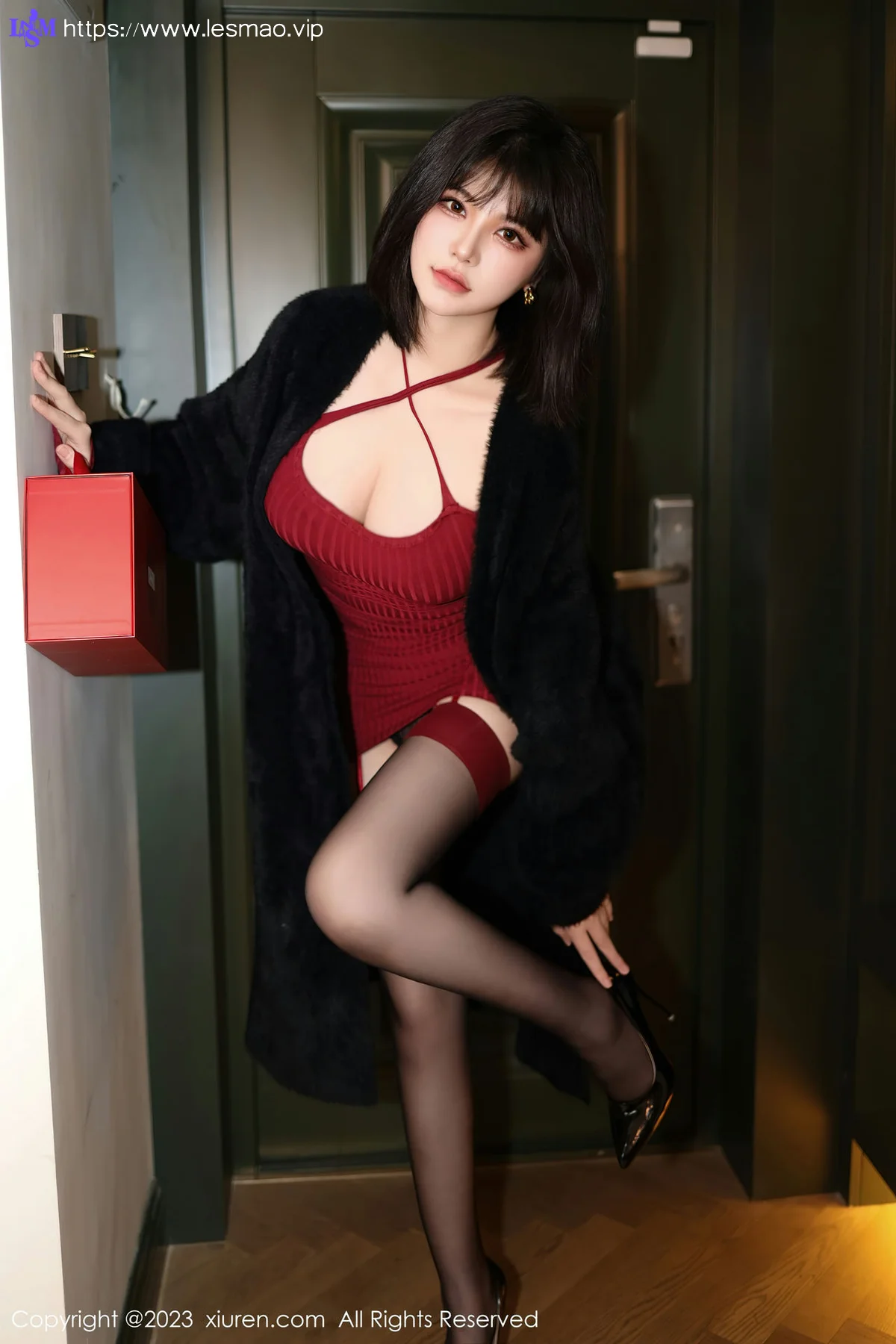XiuRen 秀人 No.6144 桃桃子_ 黑色蕾丝内衣写真 - 4